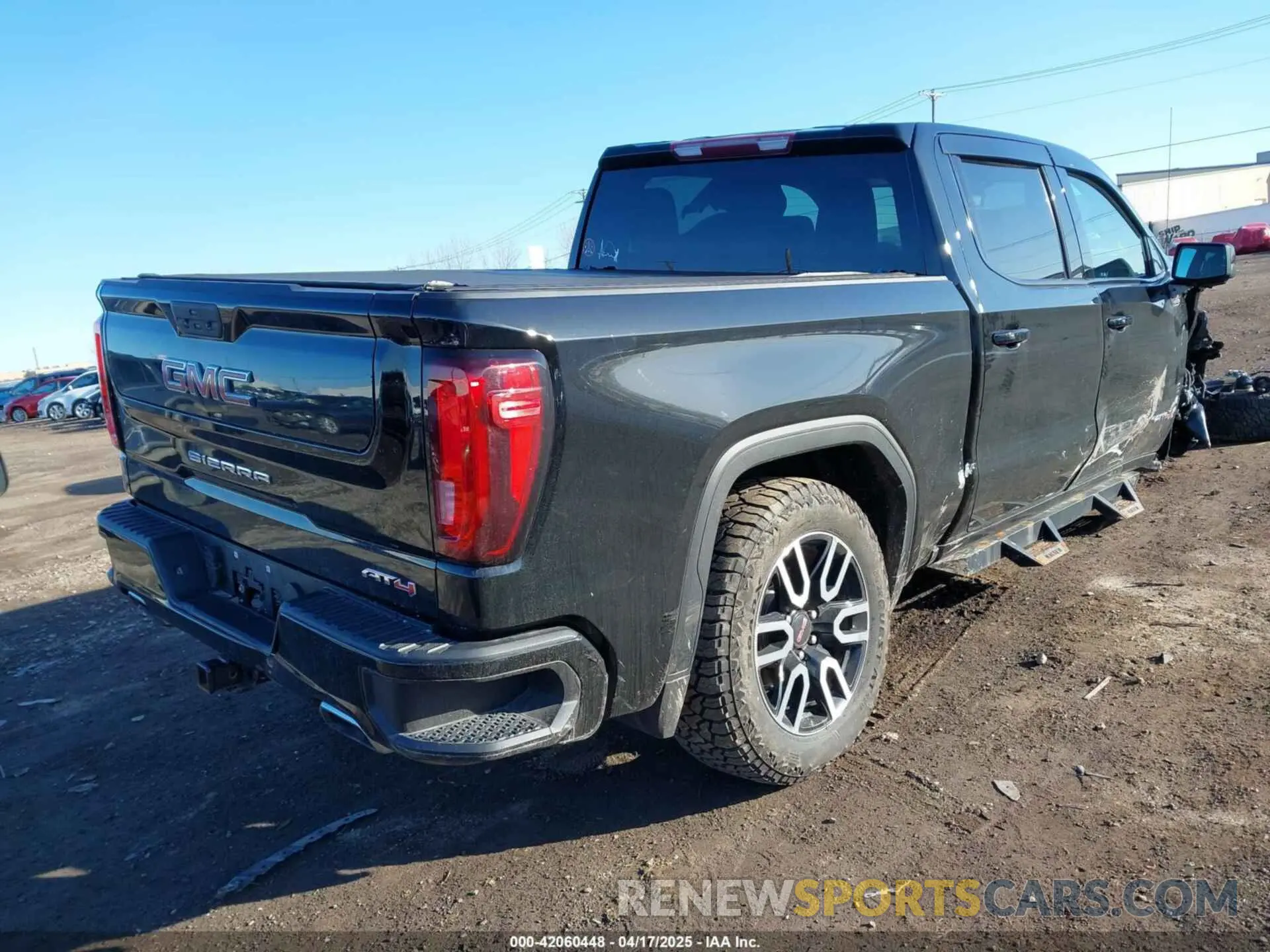 4 Photograph of a damaged car 1GTP9EED4MZ442438 GMC SIERRA 1500 2021