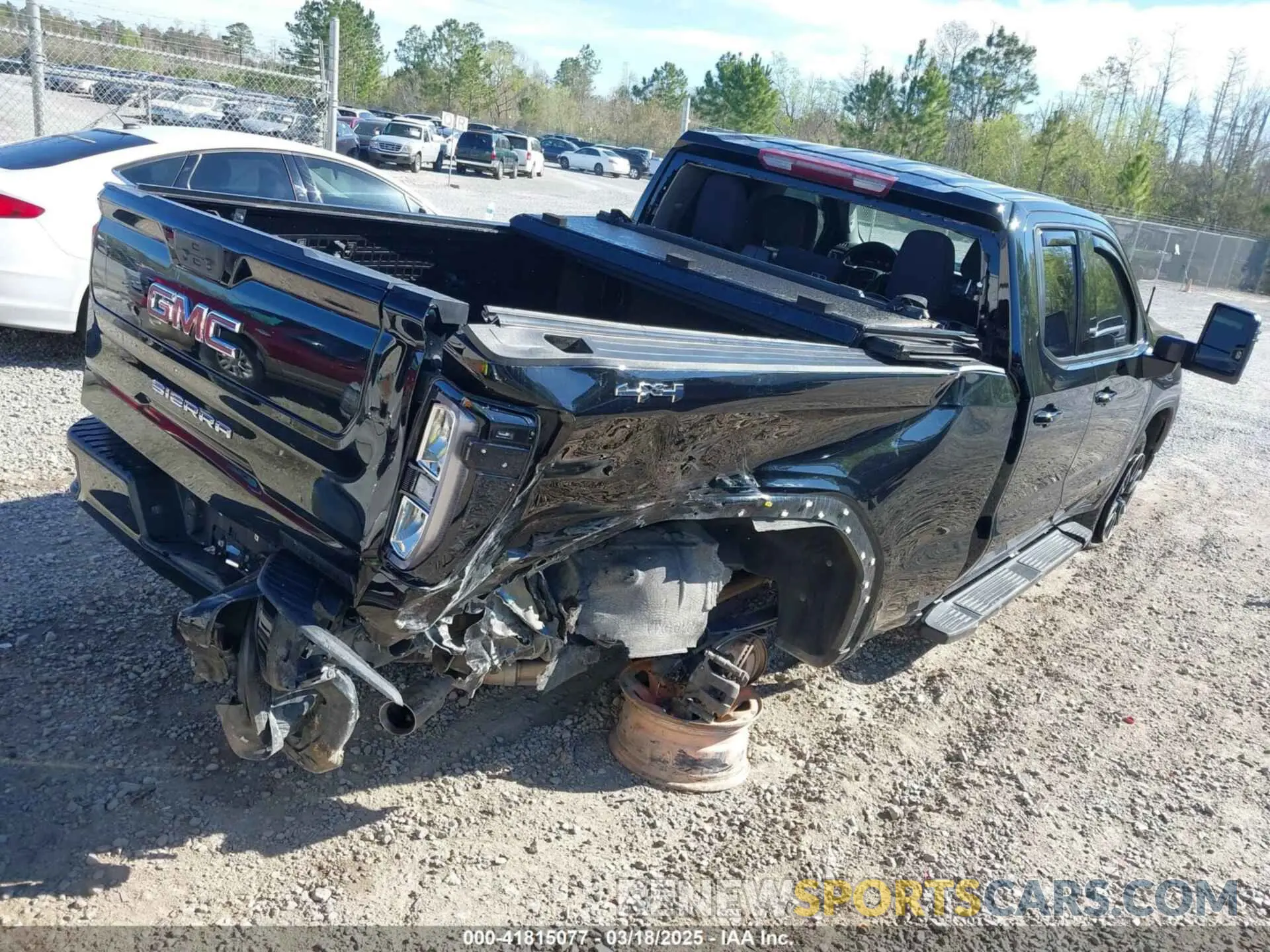 4 Photograph of a damaged car 1GTR9CED7MZ375590 GMC SIERRA 1500 2021