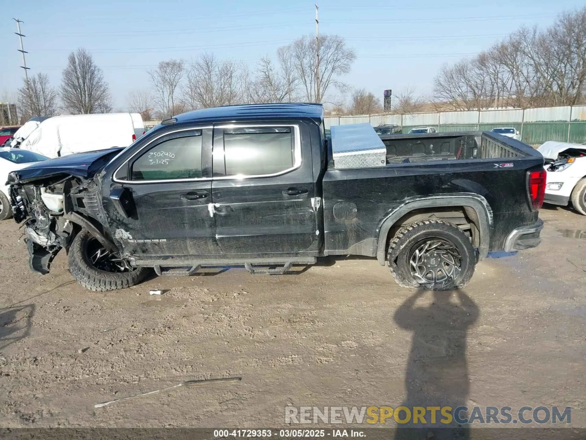 13 Photograph of a damaged car 1GTU9BET1MZ345769 GMC SIERRA 1500 2021