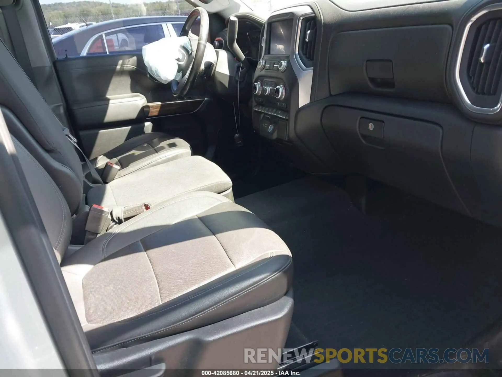 5 Фотография поврежденного автомобиля 1GTU9CEDXMZ141017 GMC SIERRA 1500 2021