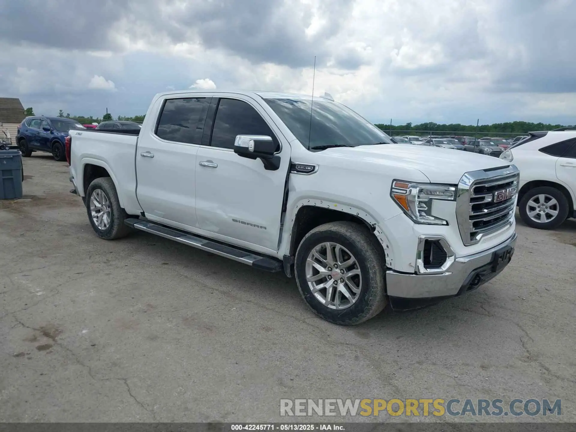 1 Photograph of a damaged car 1GTU9DED9MZ359939 GMC SIERRA 1500 2021