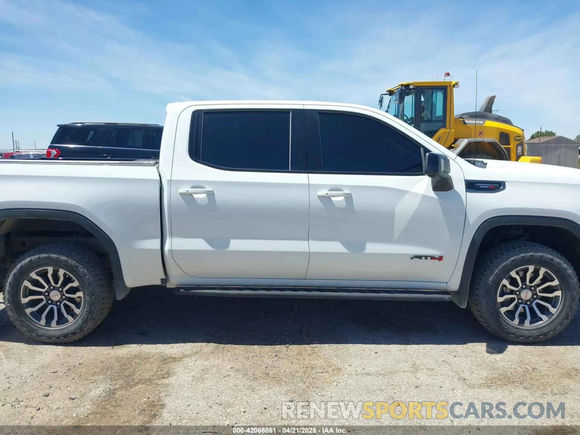 13 Фотография поврежденного автомобиля 1GTU9EET2MZ274681 GMC SIERRA 1500 2021