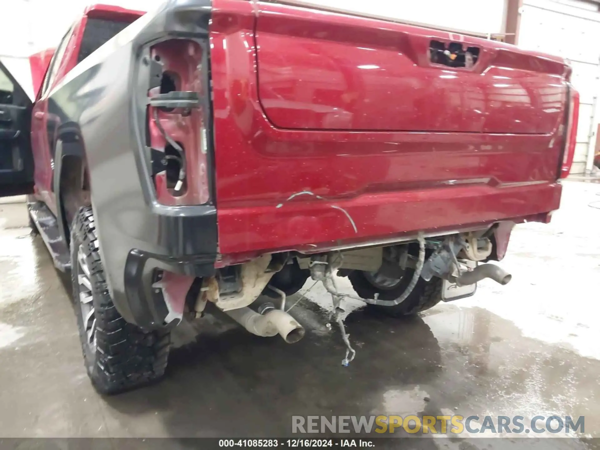 6 Photograph of a damaged car 1GTU9EET4MZ235607 GMC SIERRA 1500 2021