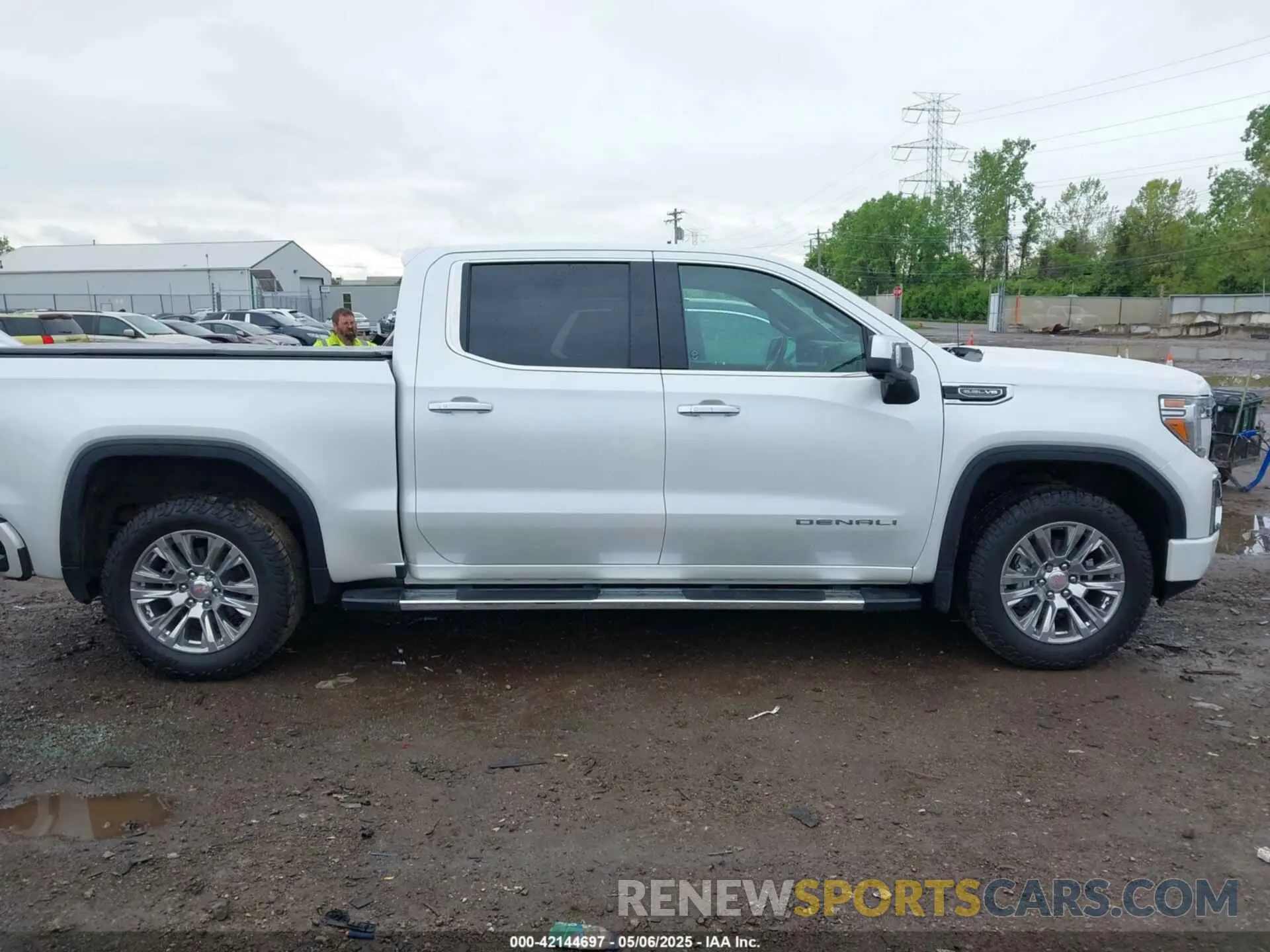 13 Фотография поврежденного автомобиля 1GTU9FED9MZ439656 GMC SIERRA 1500 2021