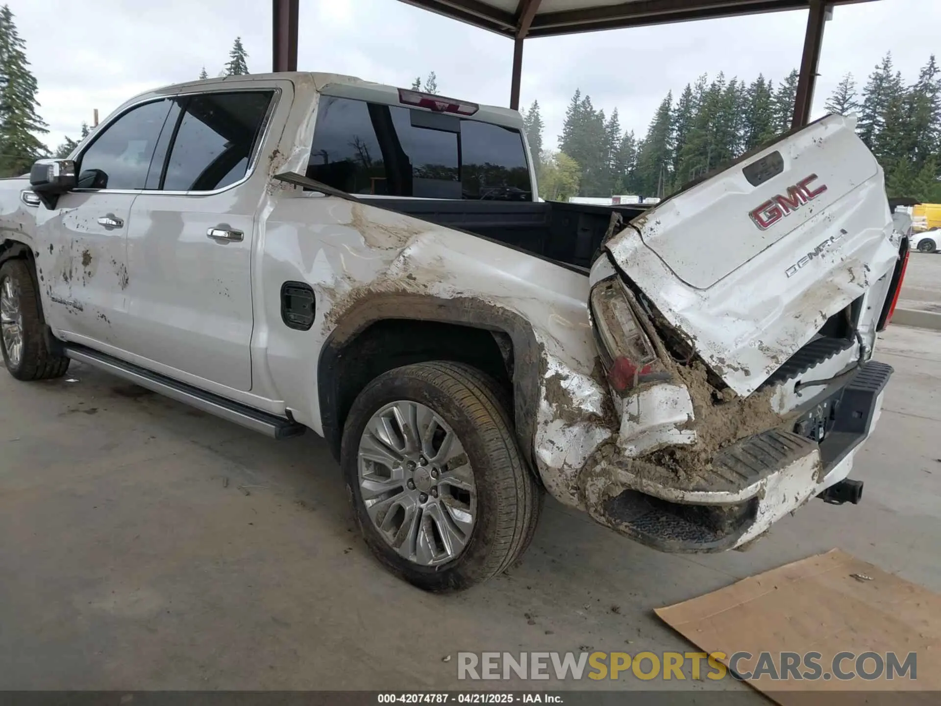 3 Photograph of a damaged car 1GTU9FET2MZ113768 GMC SIERRA 1500 2021