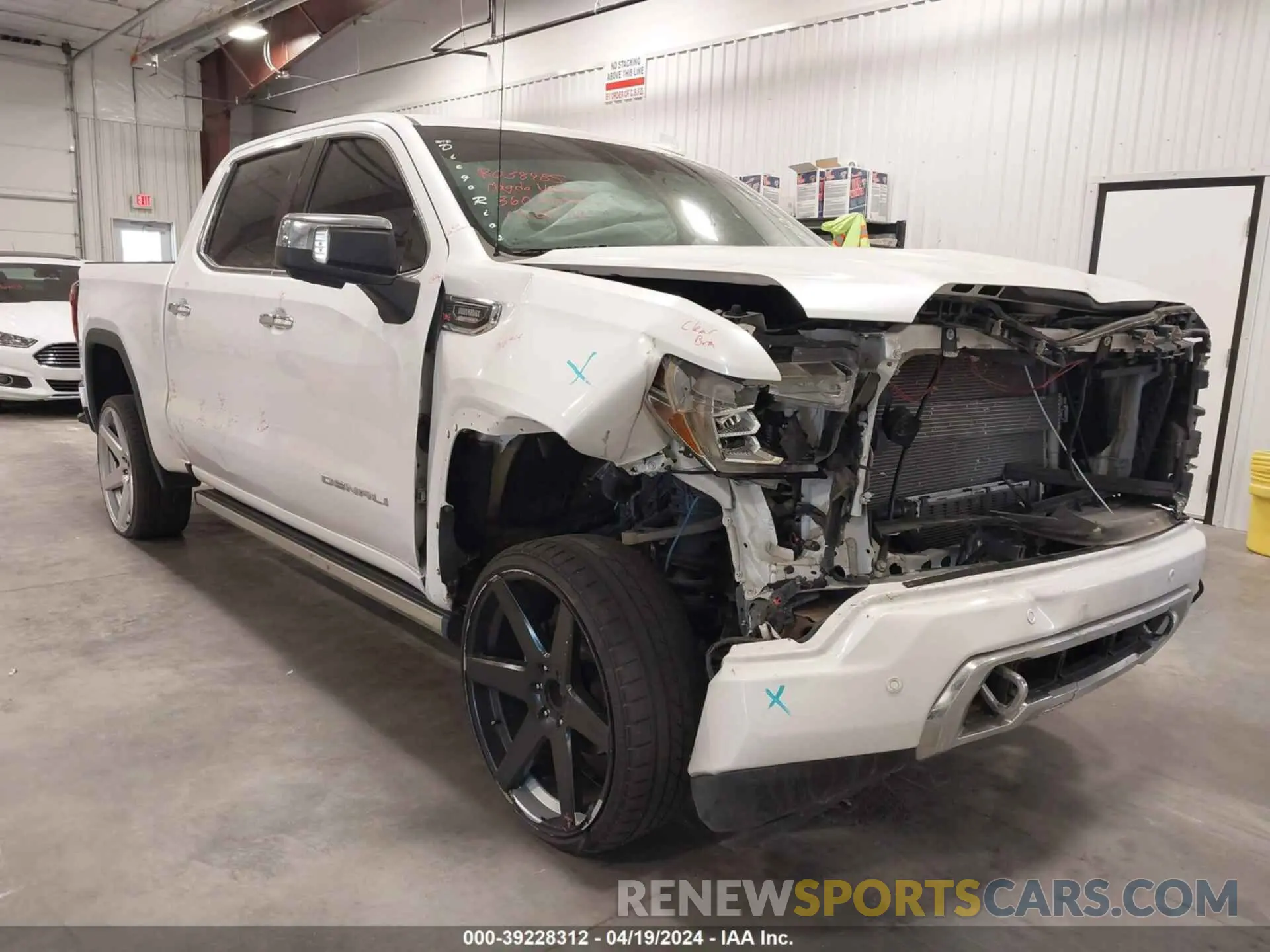 1 Фотография поврежденного автомобиля 1GTU9FET6MZ354538 GMC SIERRA 1500 2021