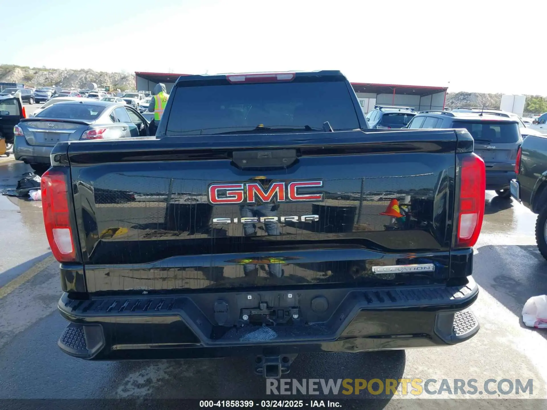 16 Photograph of a damaged car 3GTP8CED0MG174527 GMC SIERRA 1500 2021