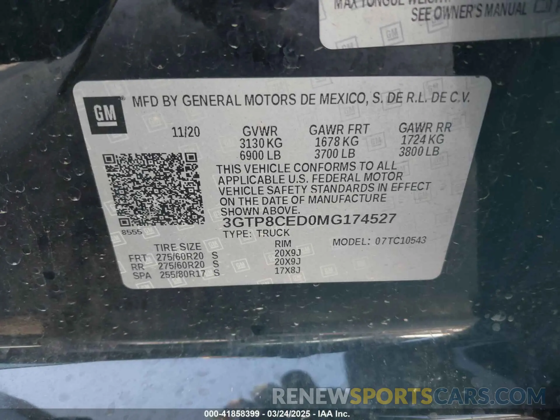9 Photograph of a damaged car 3GTP8CED0MG174527 GMC SIERRA 1500 2021