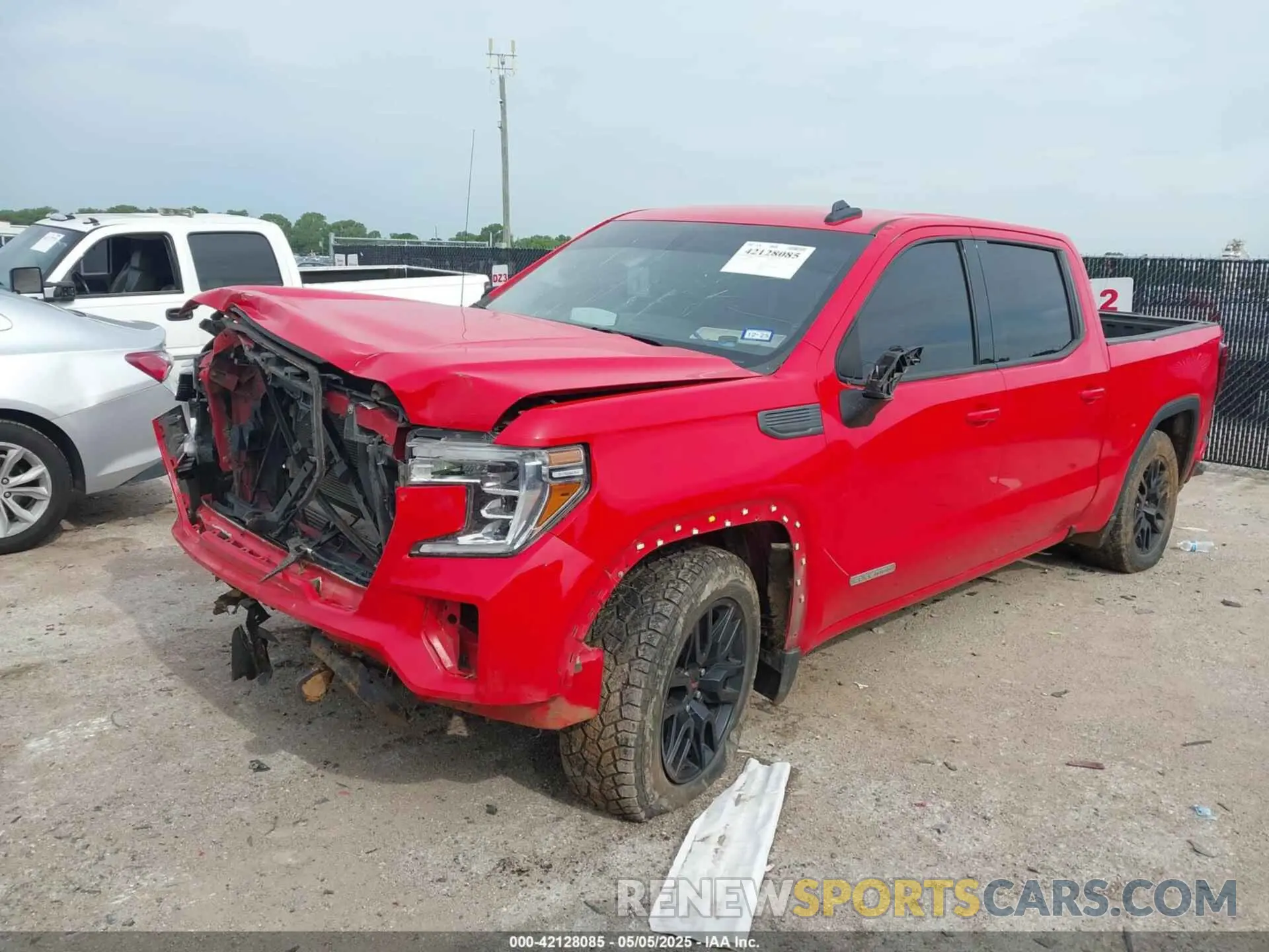 2 Photograph of a damaged car 3GTP8CEK6MG175115 GMC SIERRA 1500 2021