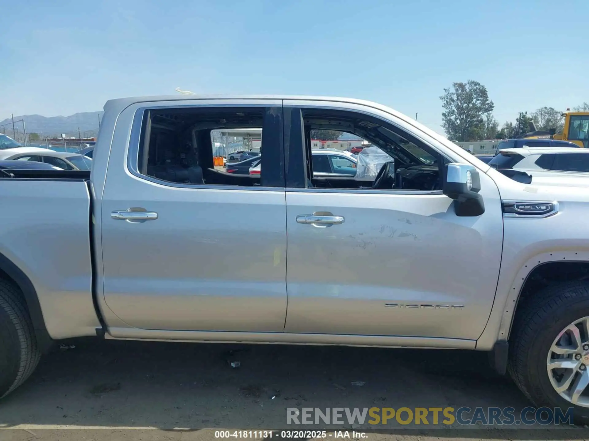 13 Photograph of a damaged car 3GTP8DED2MG232577 GMC SIERRA 1500 2021