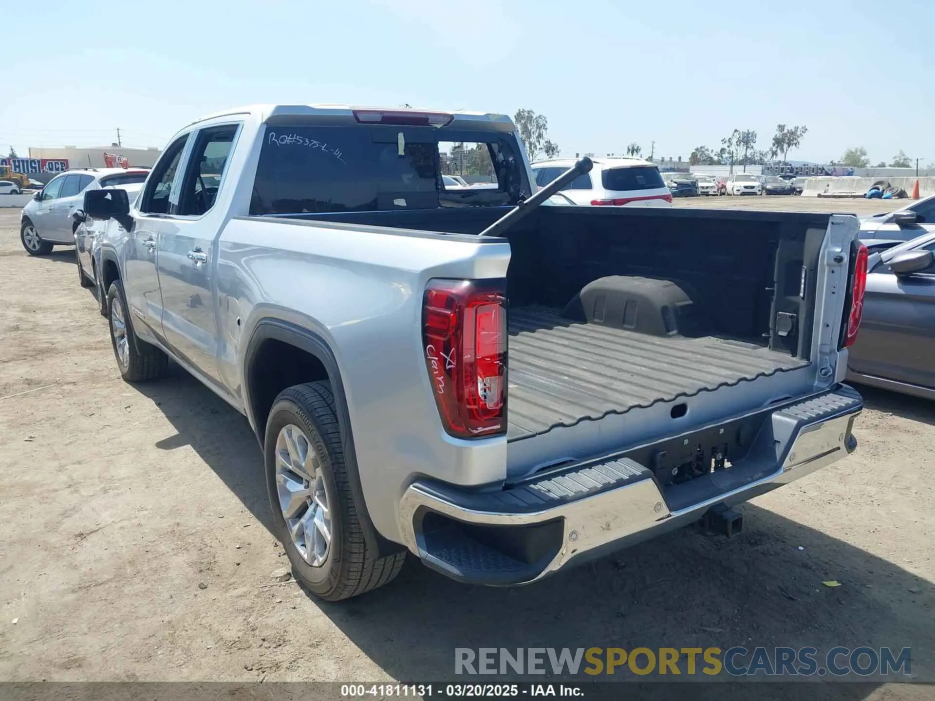 3 Photograph of a damaged car 3GTP8DED2MG232577 GMC SIERRA 1500 2021