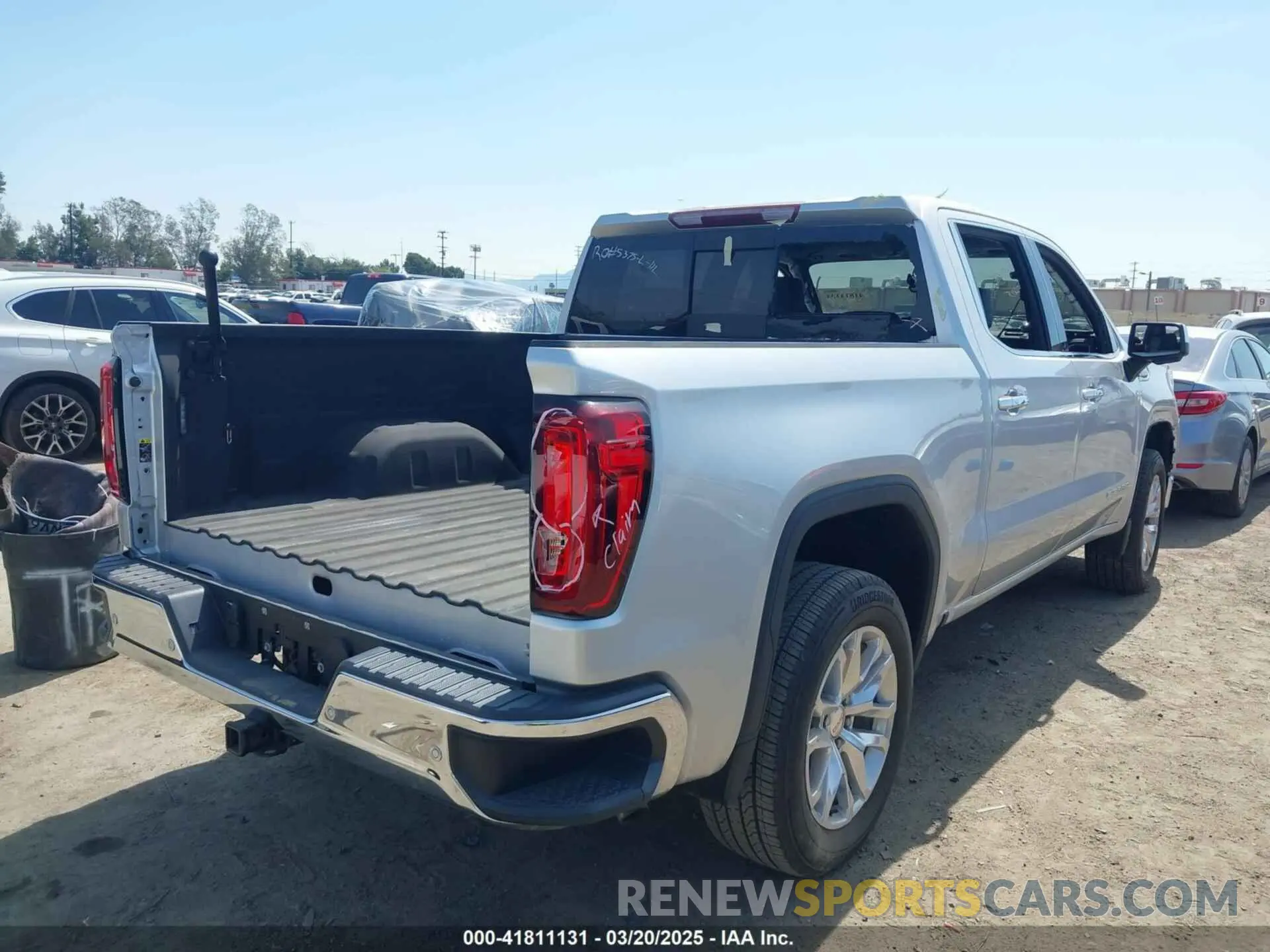 4 Photograph of a damaged car 3GTP8DED2MG232577 GMC SIERRA 1500 2021