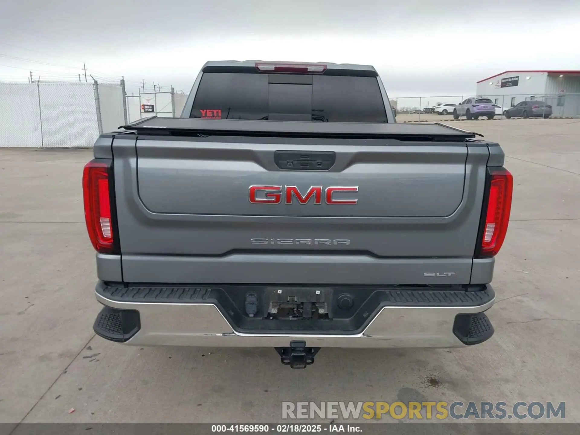 16 Photograph of a damaged car 3GTP8DED3MG401795 GMC SIERRA 1500 2021