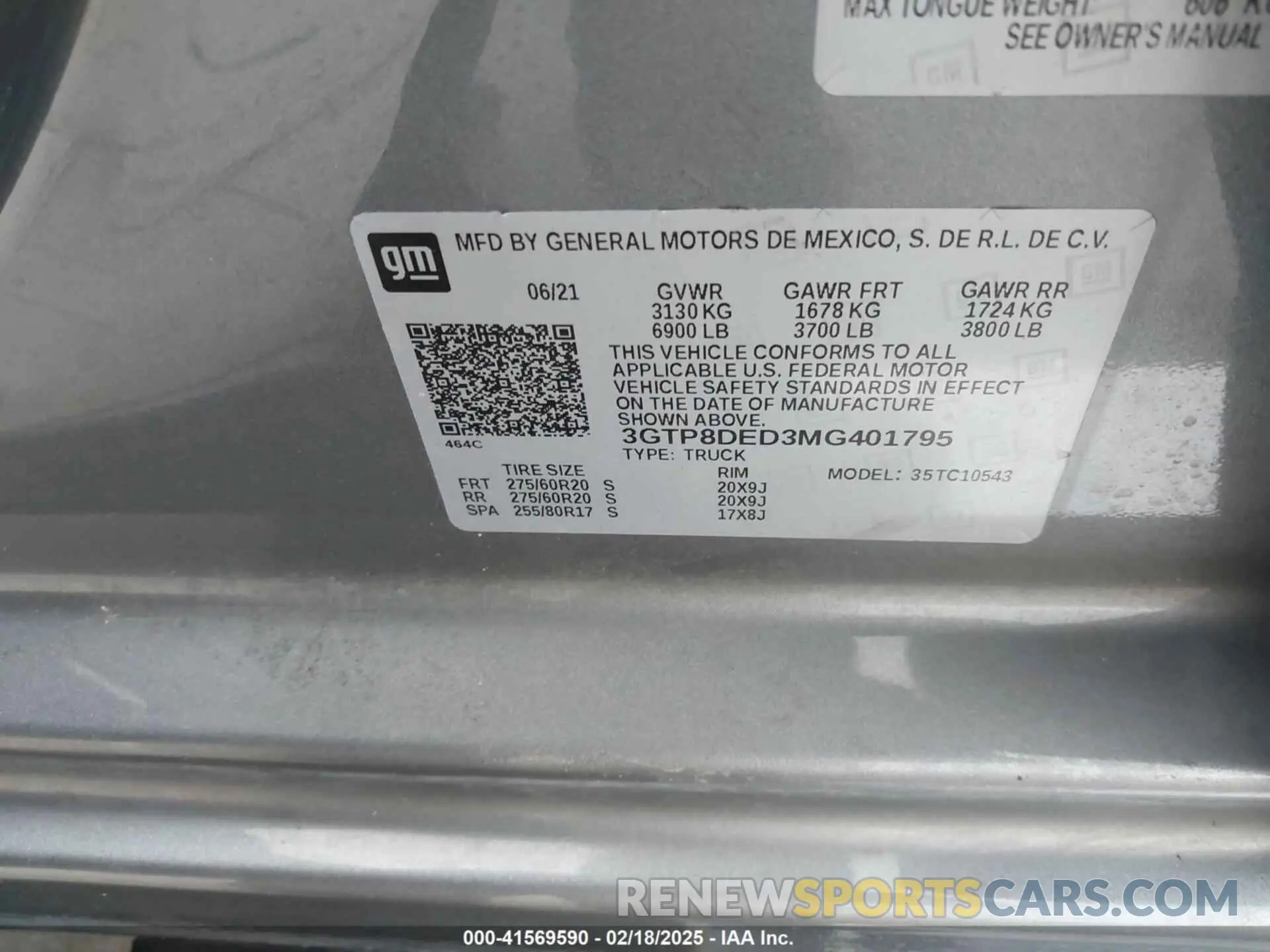 9 Photograph of a damaged car 3GTP8DED3MG401795 GMC SIERRA 1500 2021