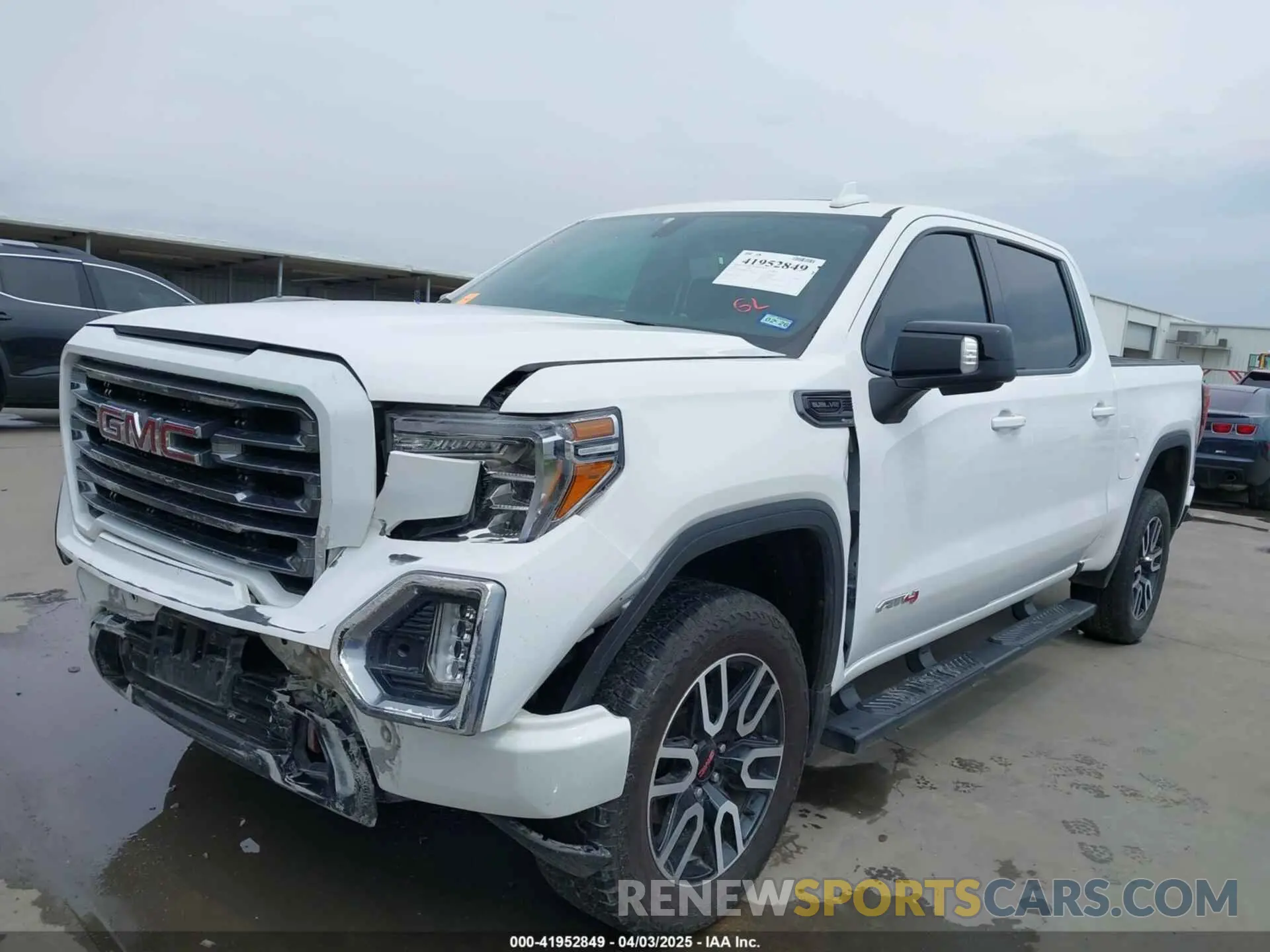 18 Photograph of a damaged car 3GTP9EED0MG239885 GMC SIERRA 1500 2021
