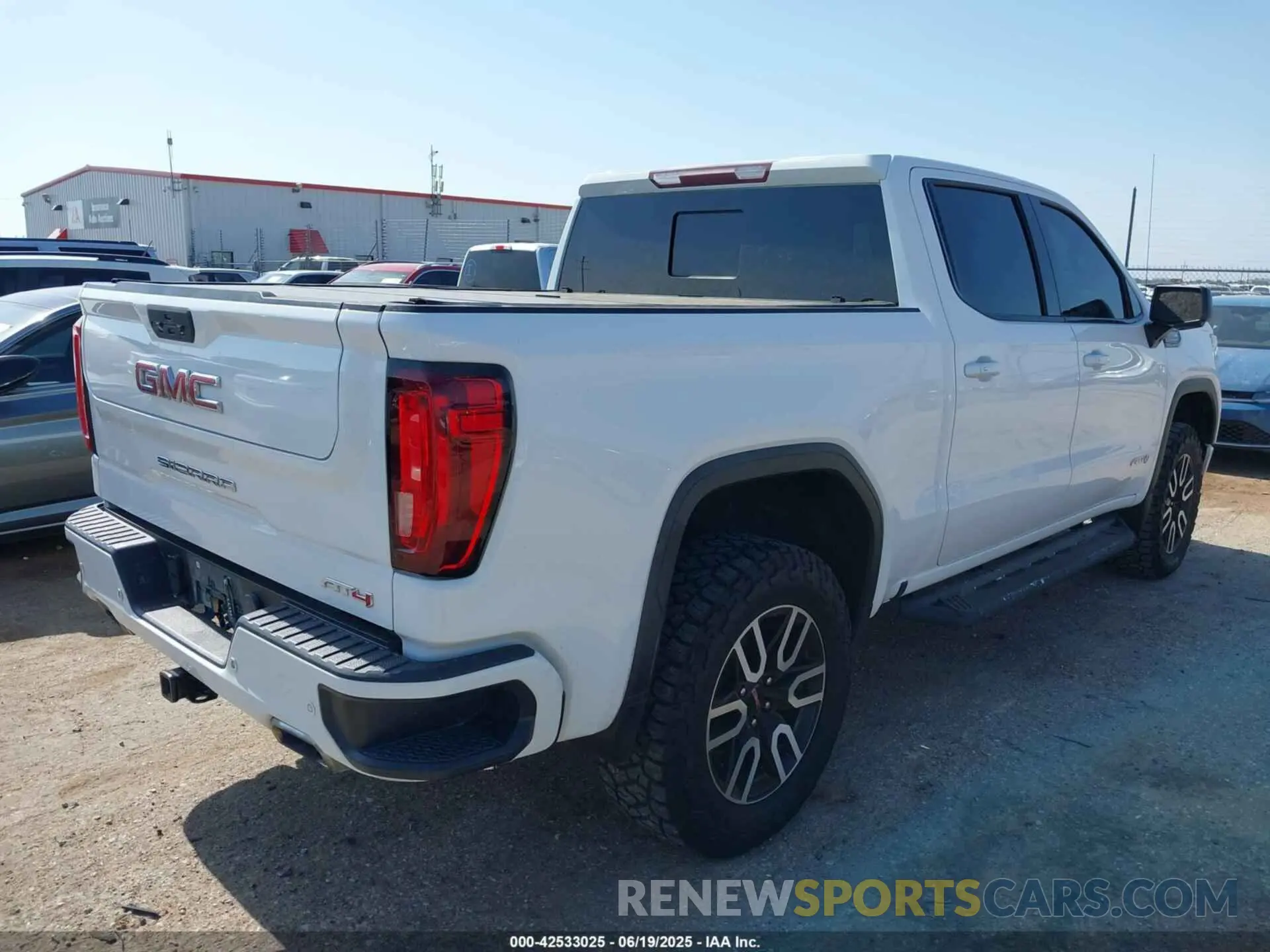 4 Photograph of a damaged car 3GTP9EED6MG183046 GMC SIERRA 1500 2021
