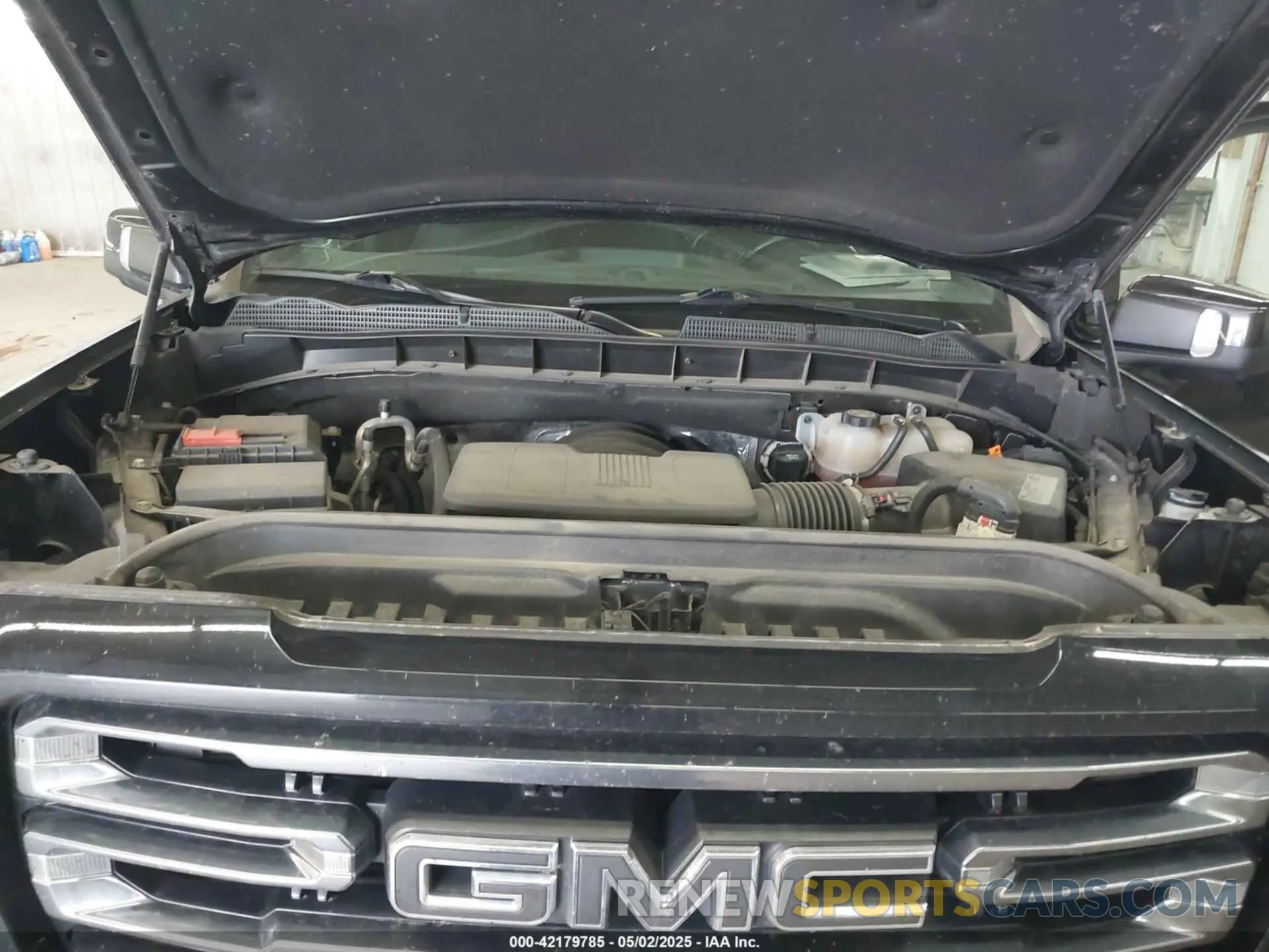 10 Photograph of a damaged car 3GTP9EEL2MG210086 GMC SIERRA 1500 2021