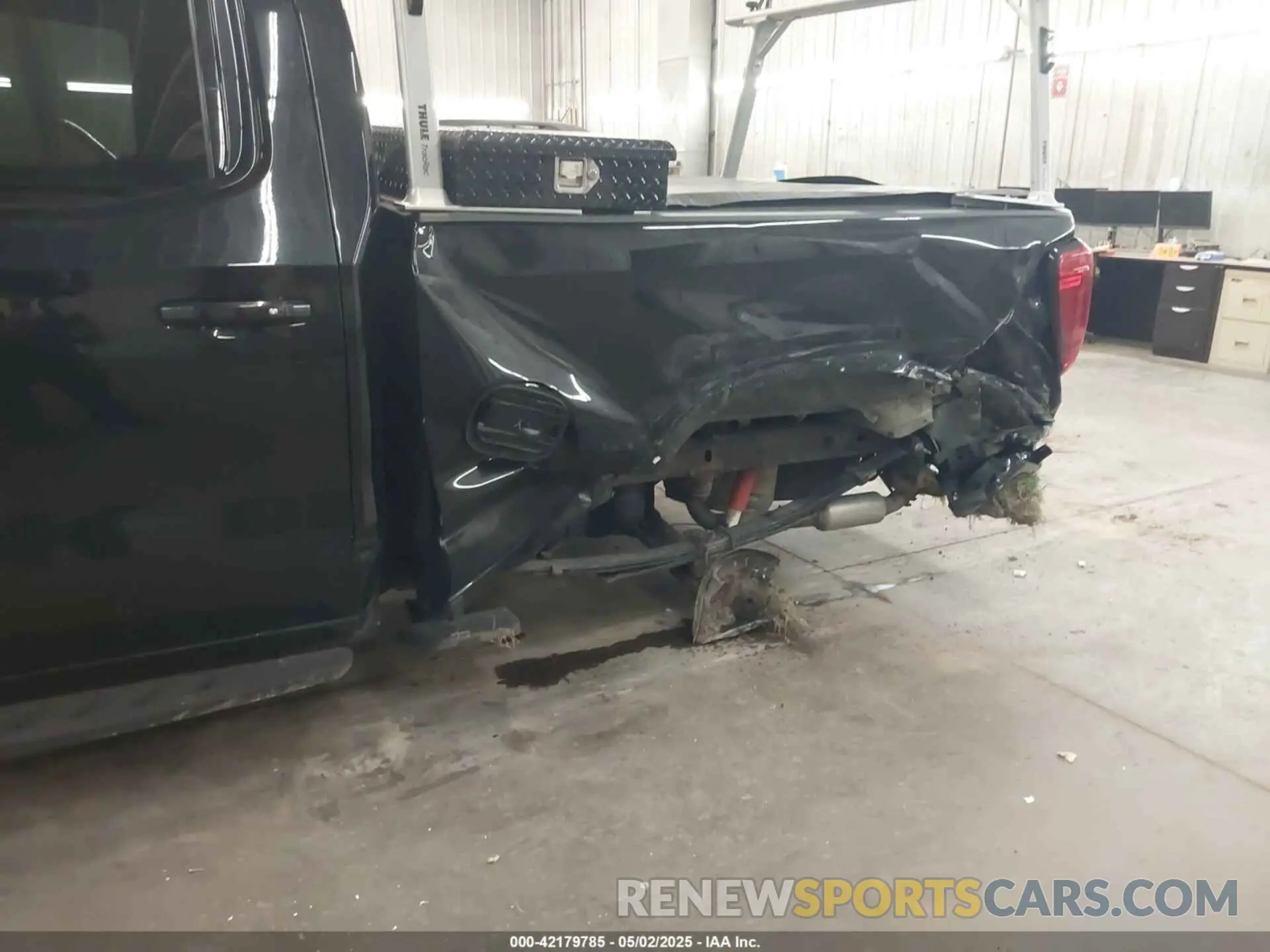 6 Photograph of a damaged car 3GTP9EEL2MG210086 GMC SIERRA 1500 2021