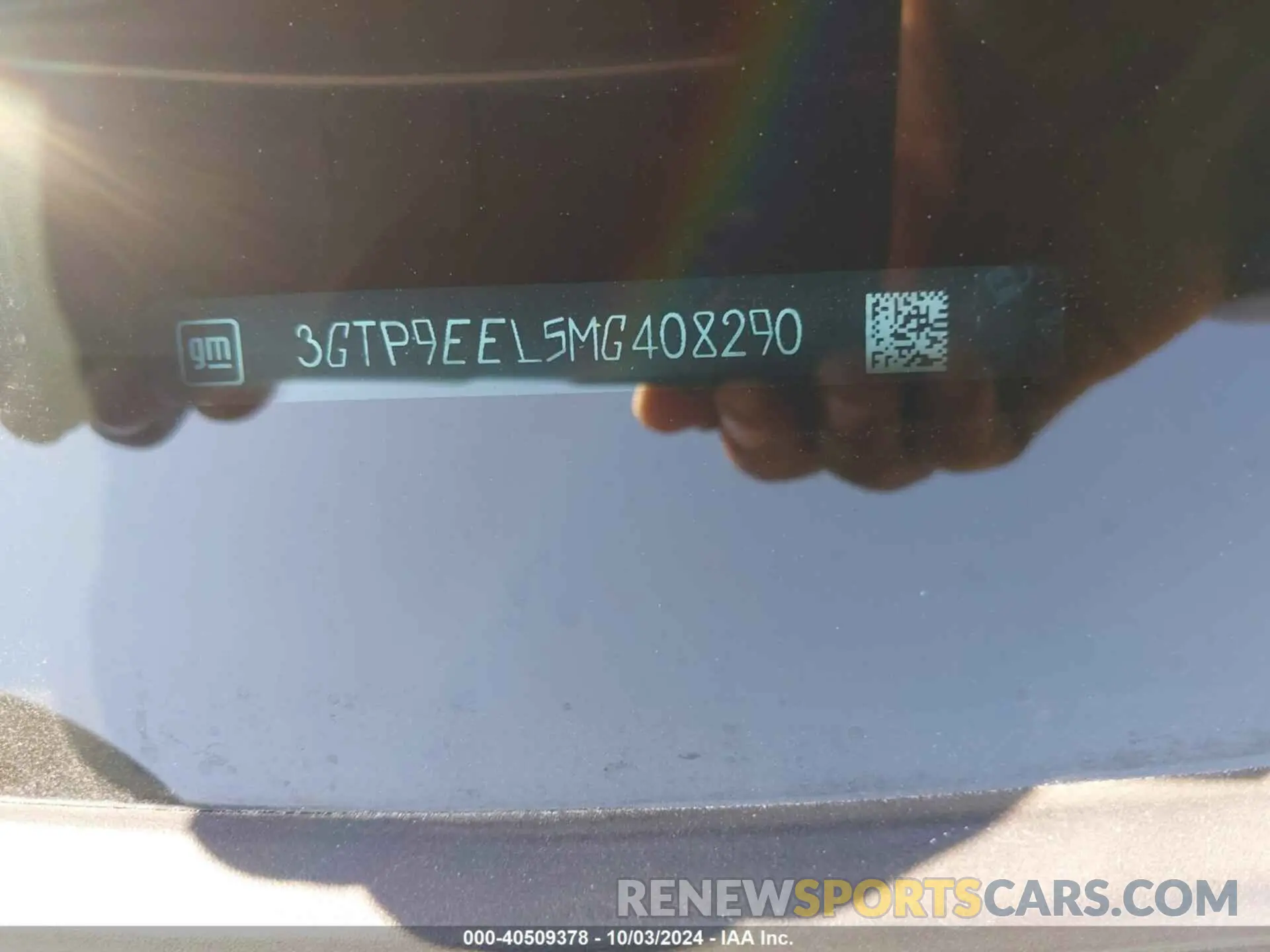 9 Photograph of a damaged car 3GTP9EEL5MG408290 GMC SIERRA 1500 2021