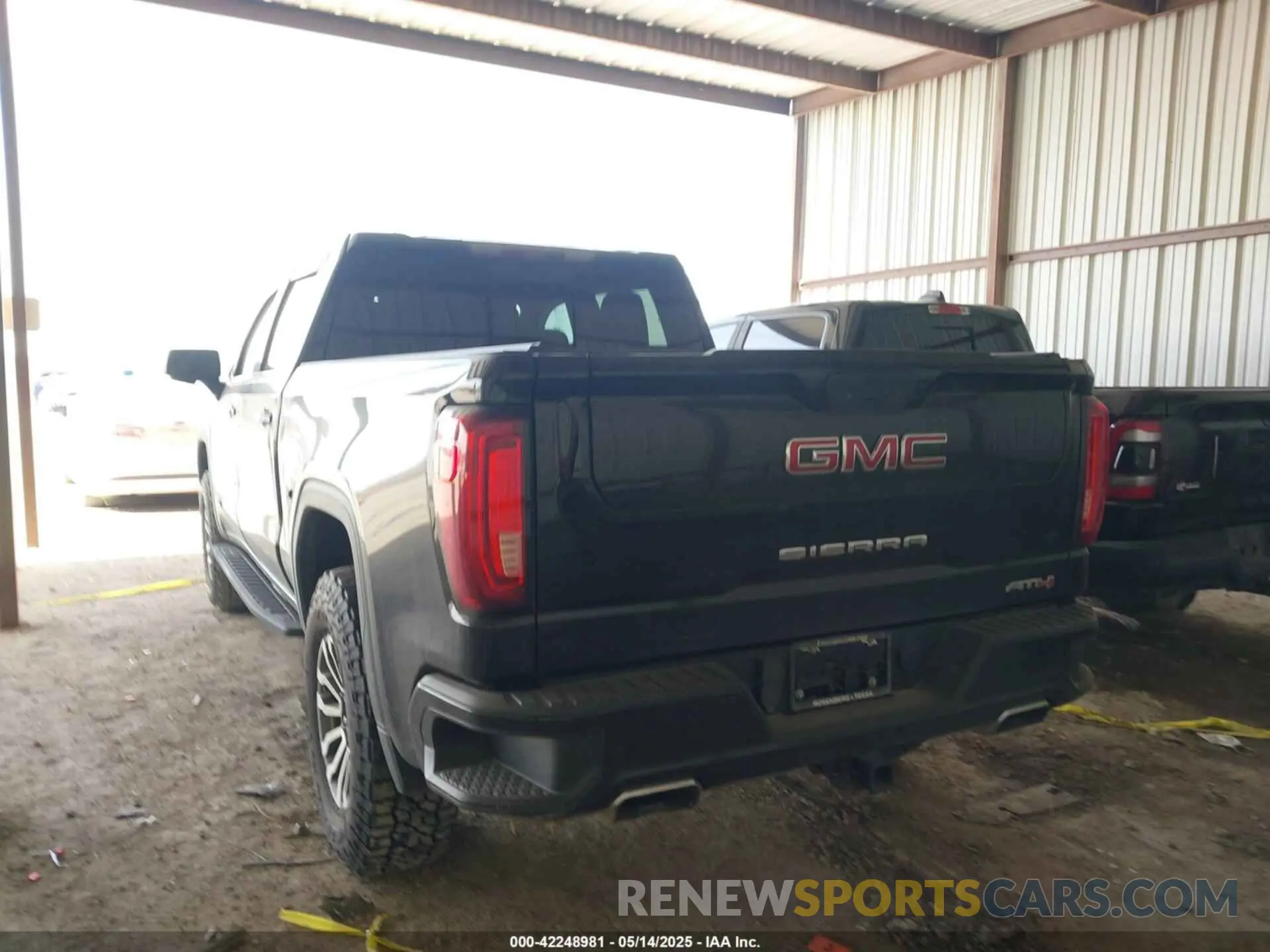 3 Фотография поврежденного автомобиля 3GTP9EEL8MG176316 GMC SIERRA 1500 2021
