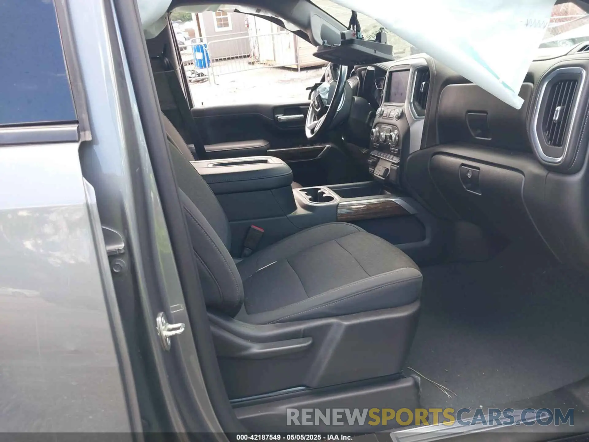 5 Фотография поврежденного автомобиля 3GTU9CED0MG148543 GMC SIERRA 1500 2021