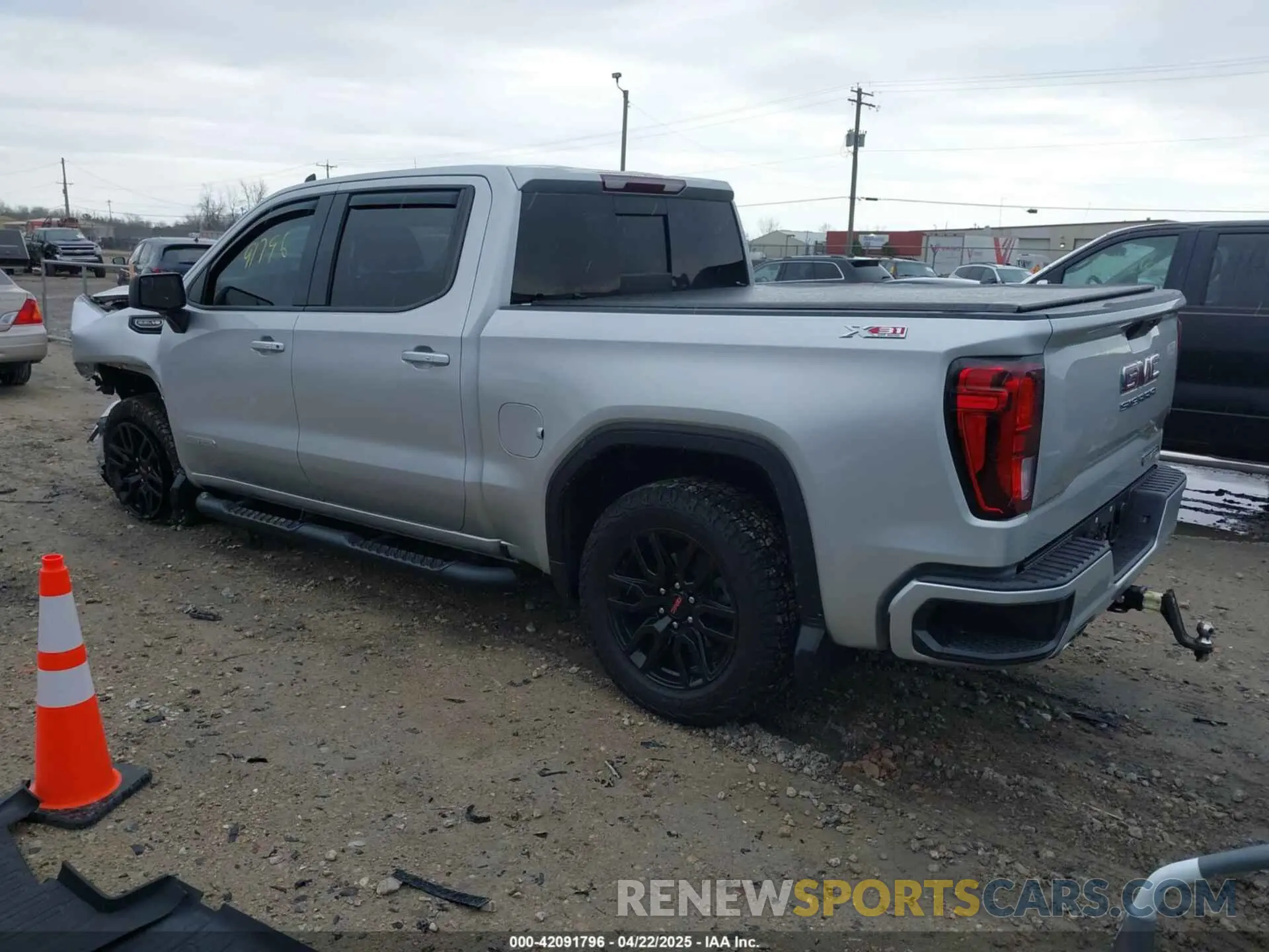 3 Фотография поврежденного автомобиля 3GTU9CED7MG229264 GMC SIERRA 1500 2021