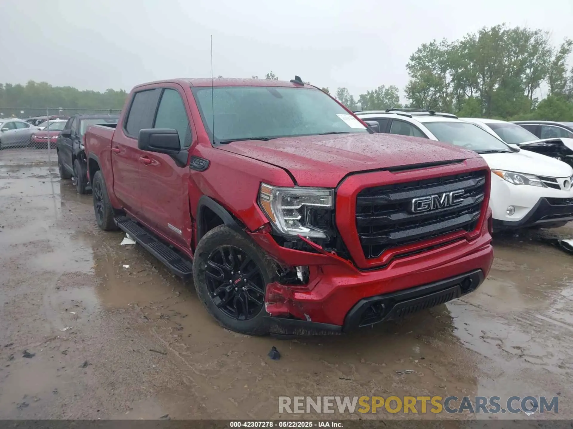 1 Photograph of a damaged car 3GTU9CED8MG441784 GMC SIERRA 1500 2021