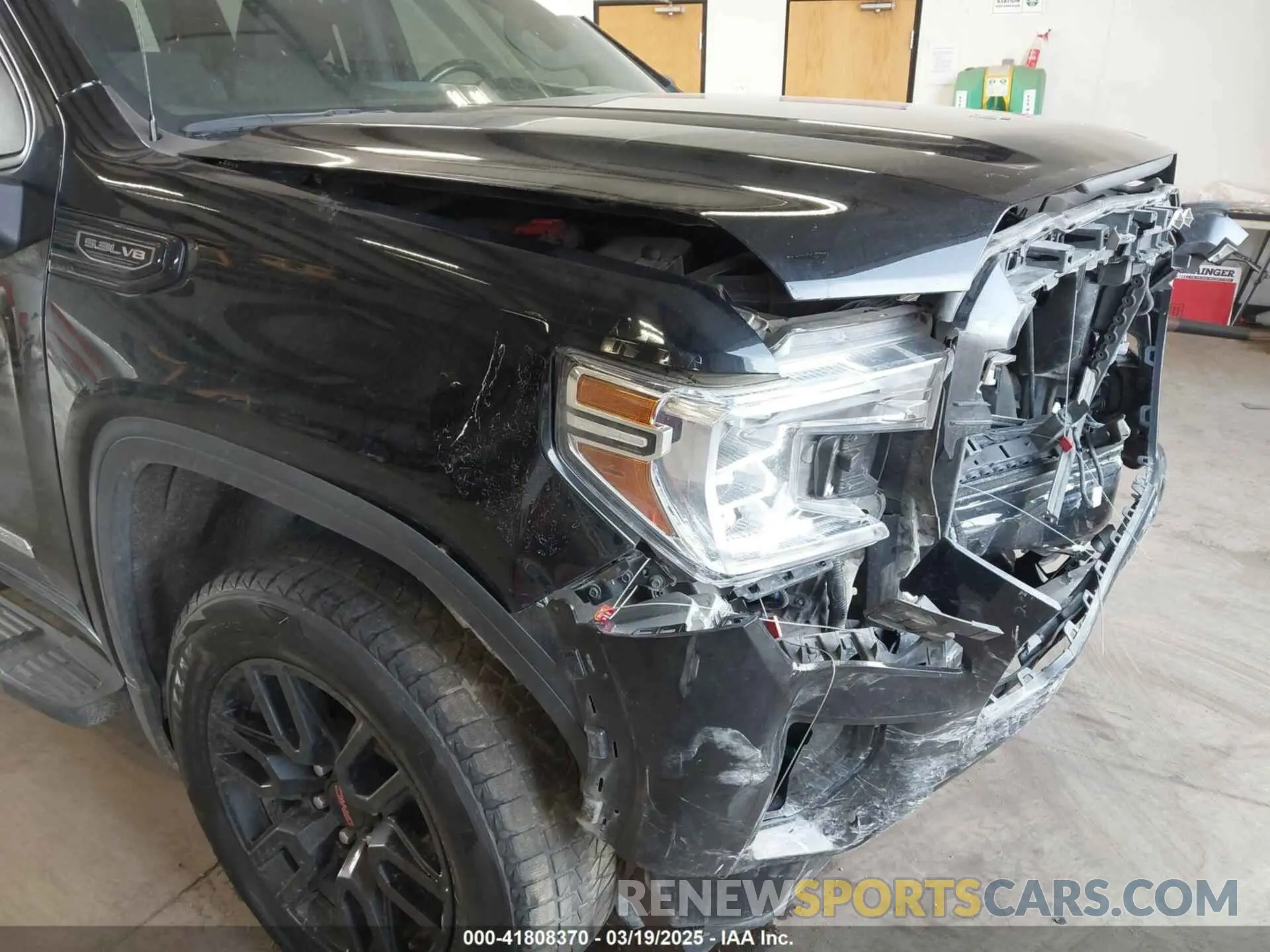 19 Фотография поврежденного автомобиля 3GTU9CED9MG327910 GMC SIERRA 1500 2021