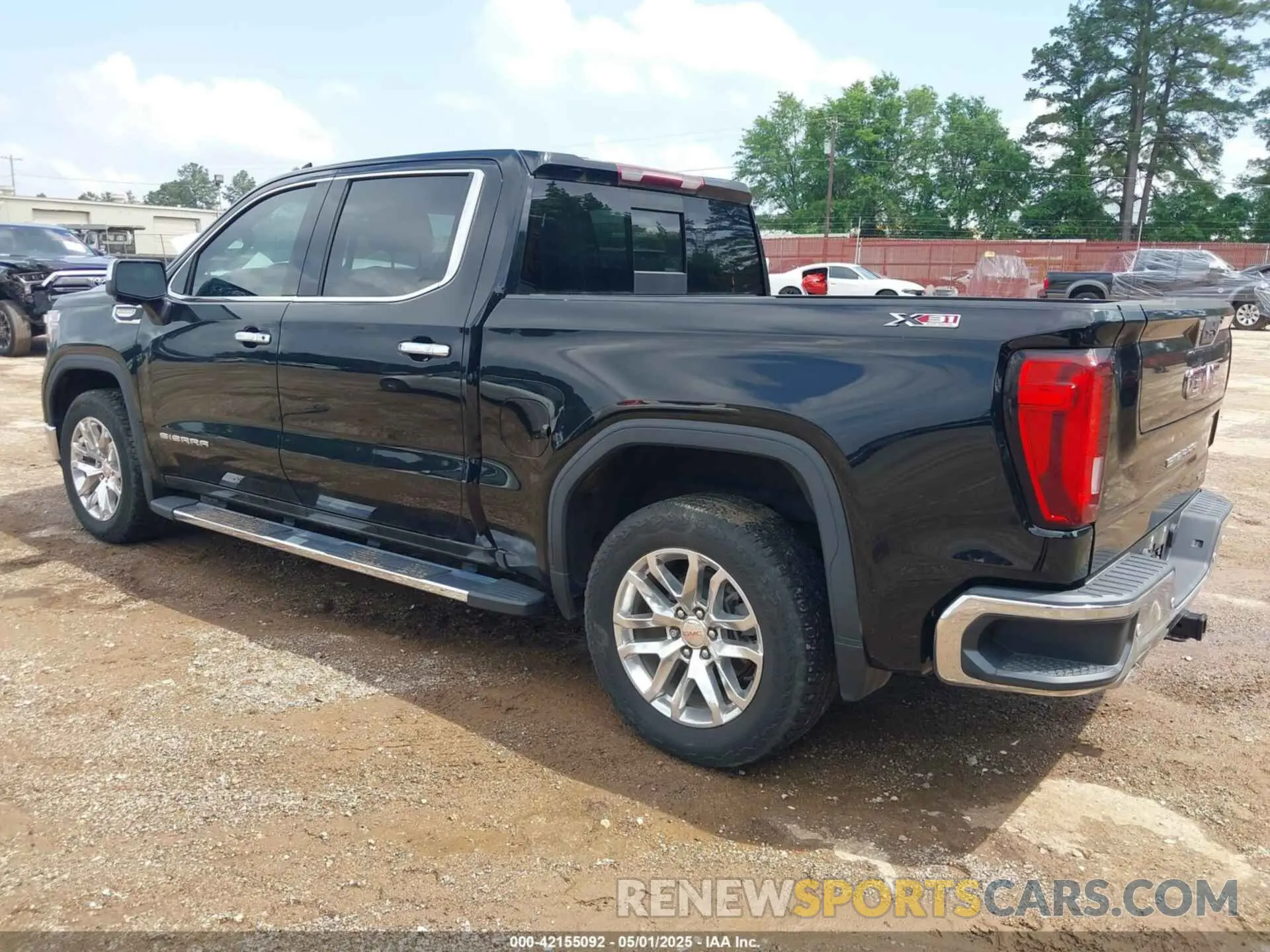 3 Photograph of a damaged car 3GTU9DED1MG207251 GMC SIERRA 1500 2021