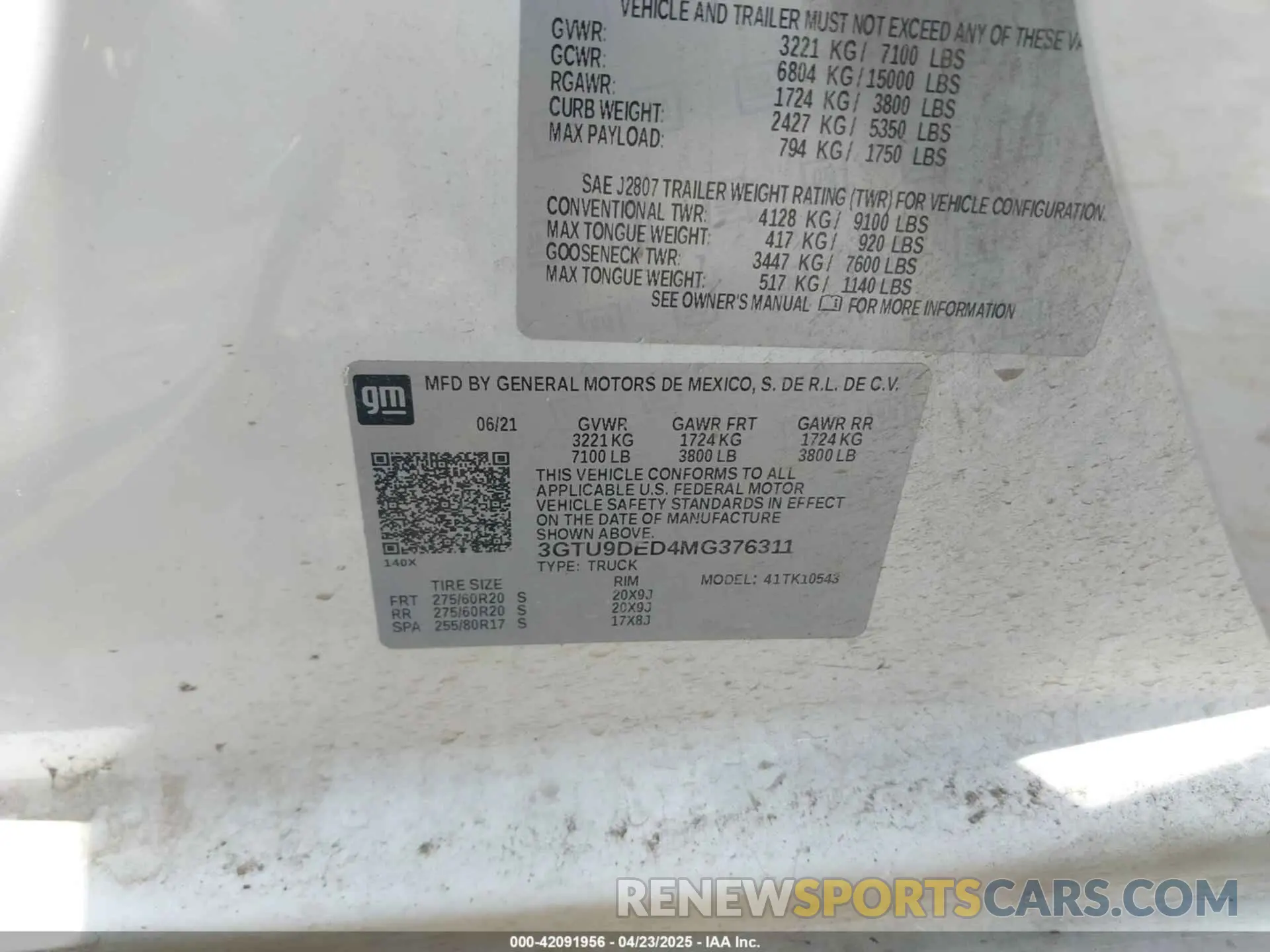 9 Photograph of a damaged car 3GTU9DED4MG376311 GMC SIERRA 1500 2021