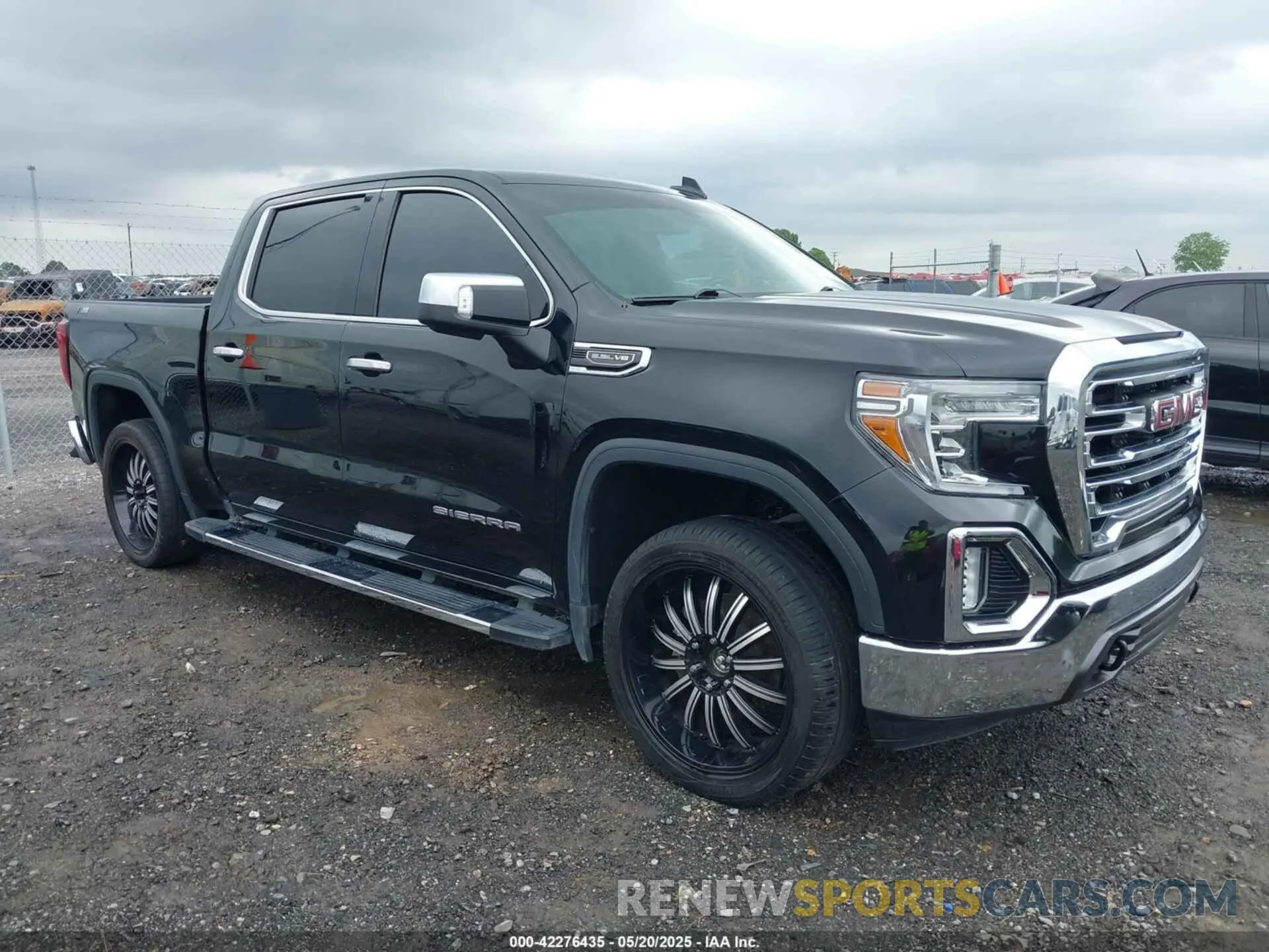 1 Photograph of a damaged car 3GTU9DED4MG474819 GMC SIERRA 1500 2021