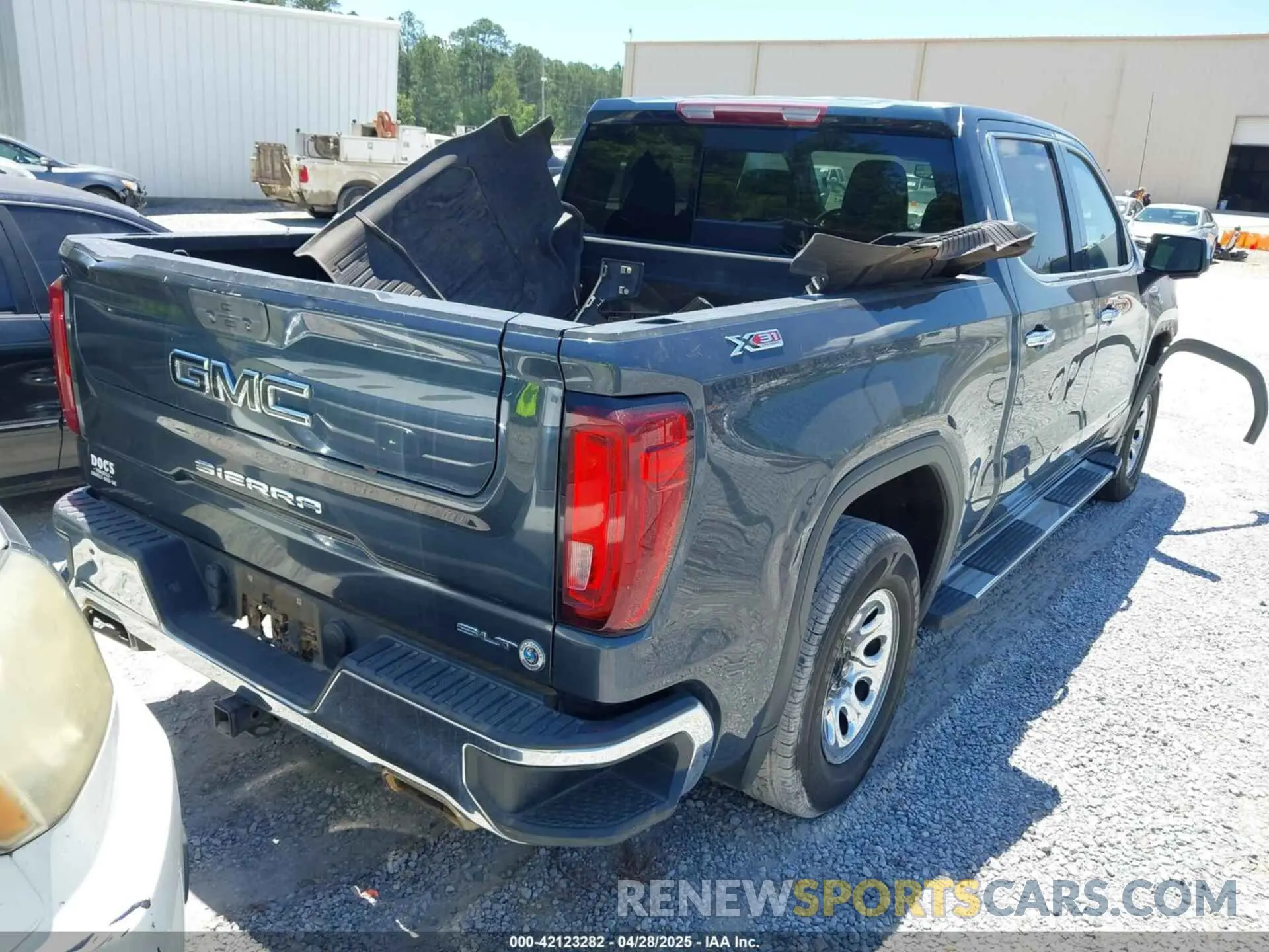 4 Photograph of a damaged car 3GTU9DED5MG150987 GMC SIERRA 1500 2021