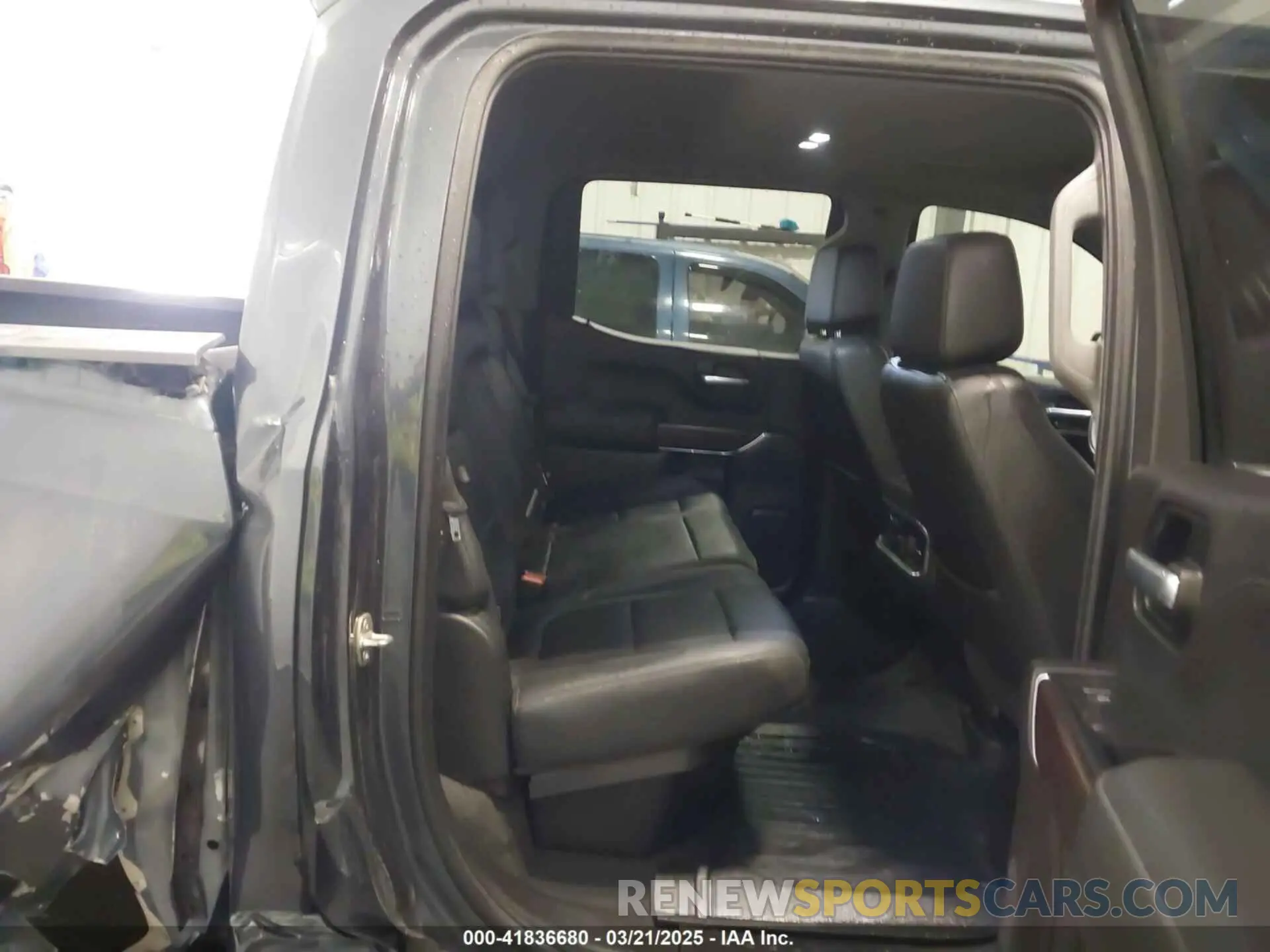 8 Фотография поврежденного автомобиля 3GTU9DEL5MG183415 GMC SIERRA 1500 2021