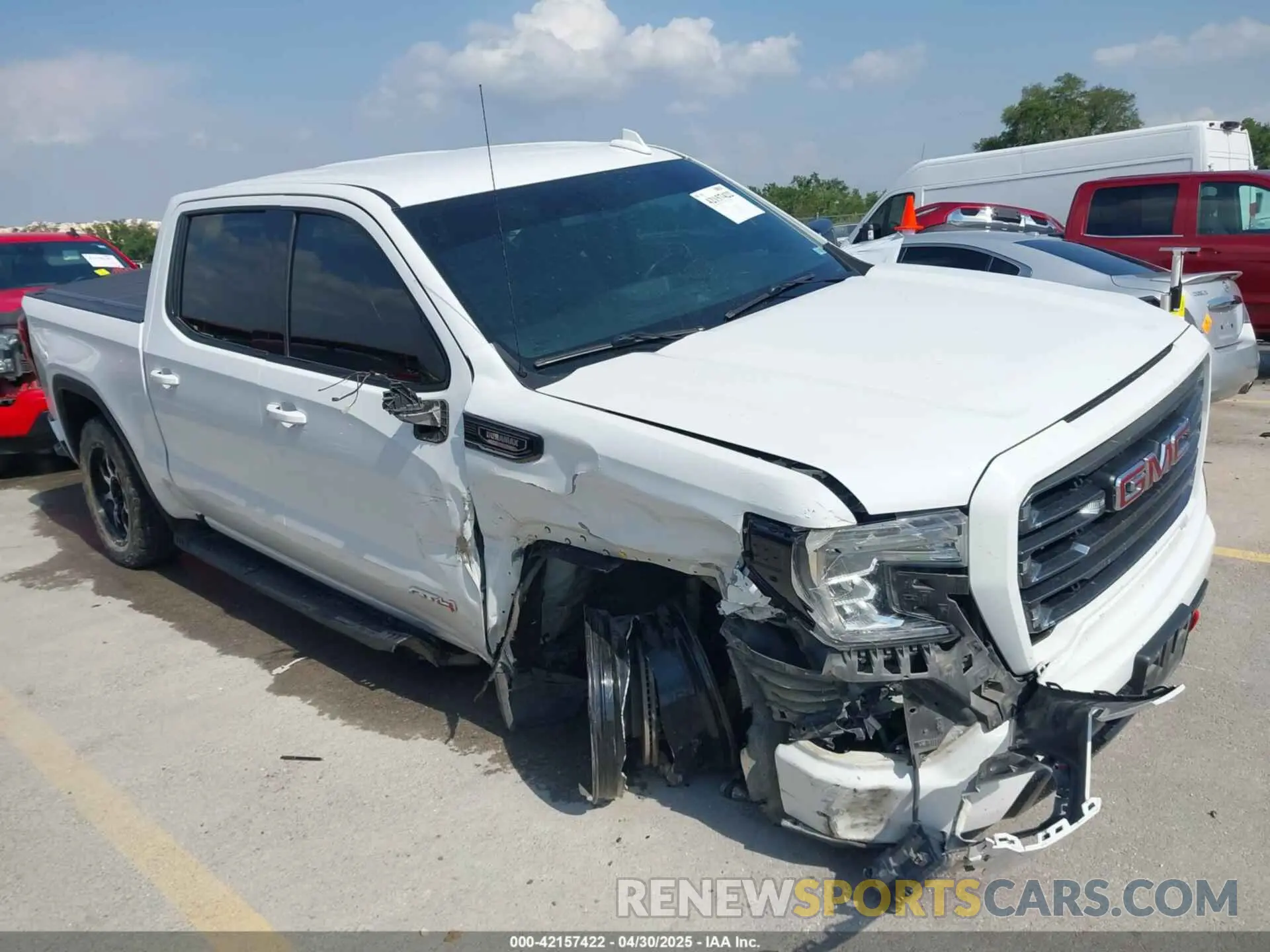 1 Photograph of a damaged car 3GTU9EET5MG407563 GMC SIERRA 1500 2021