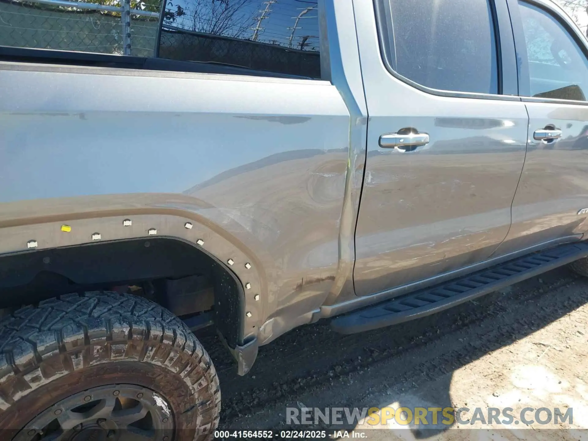 6 Фотография поврежденного автомобиля 3GTU9EET9MG410661 GMC SIERRA 1500 2021
