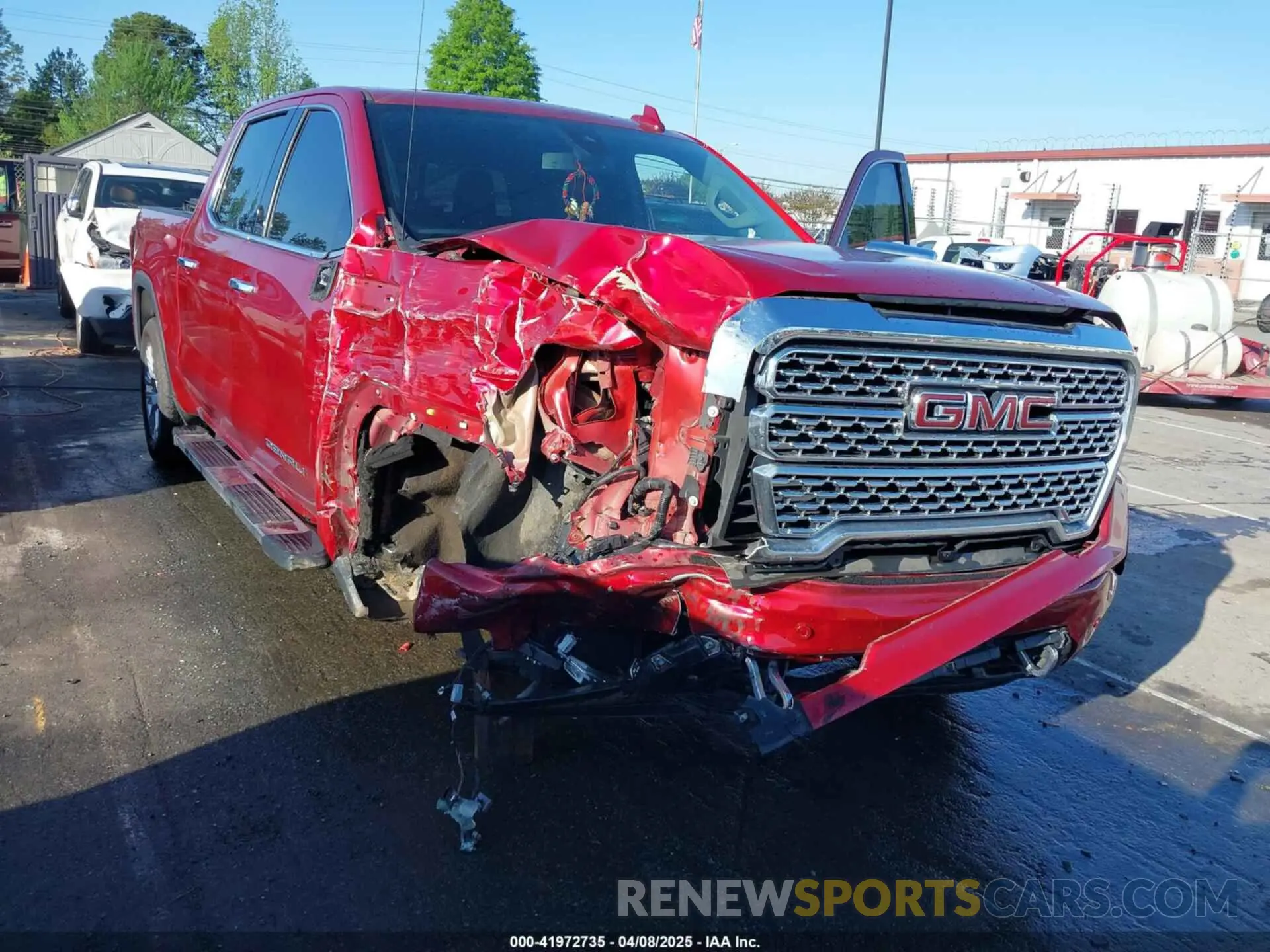 6 Photograph of a damaged car 3GTU9FEDXMG187481 GMC SIERRA 1500 2021