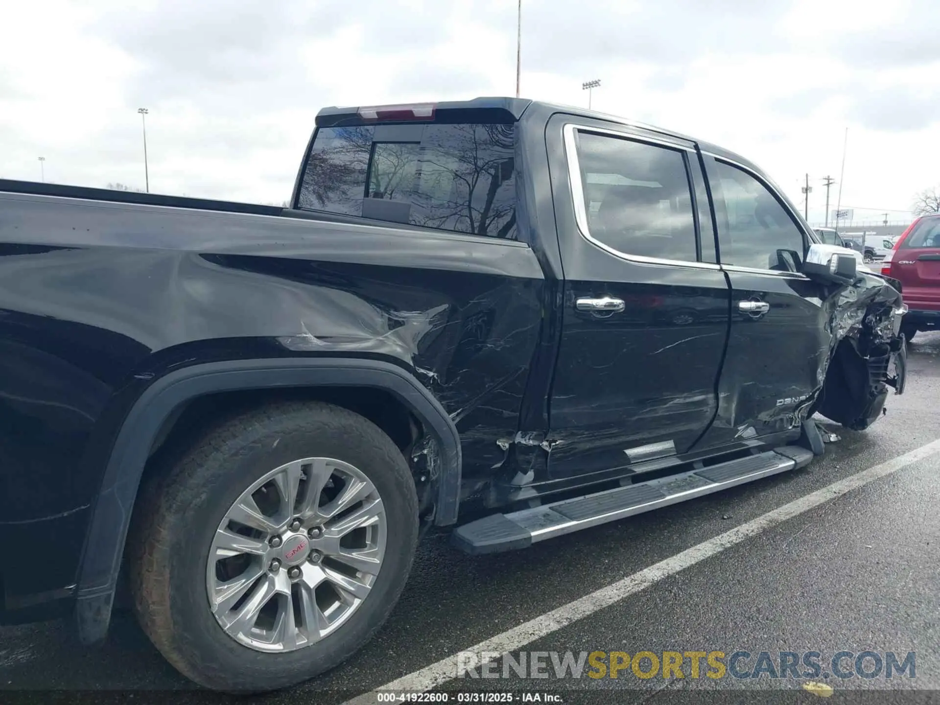 17 Photograph of a damaged car 3GTU9FEL3MG387075 GMC SIERRA 1500 2021