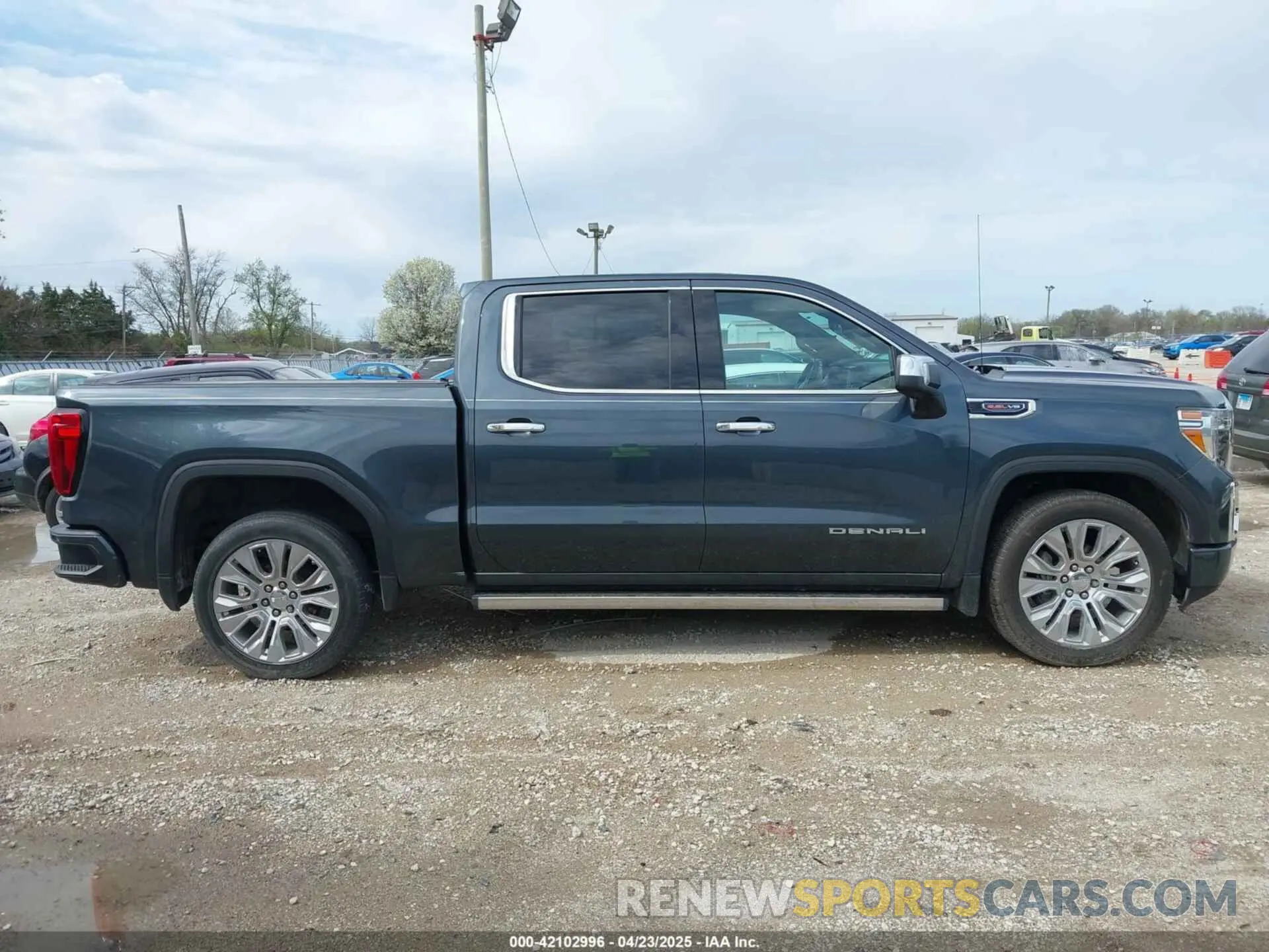 12 Фотография поврежденного автомобиля 3GTU9FEL6MG186027 GMC SIERRA 1500 2021