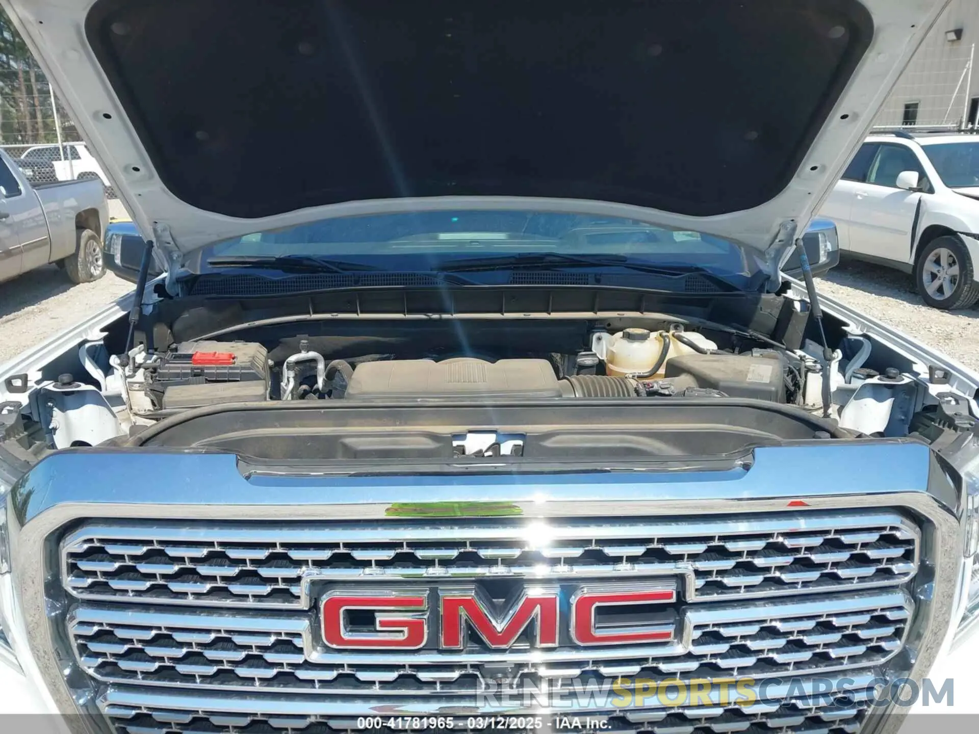 10 Photograph of a damaged car 3GTU9FEL6MG344432 GMC SIERRA 1500 2021