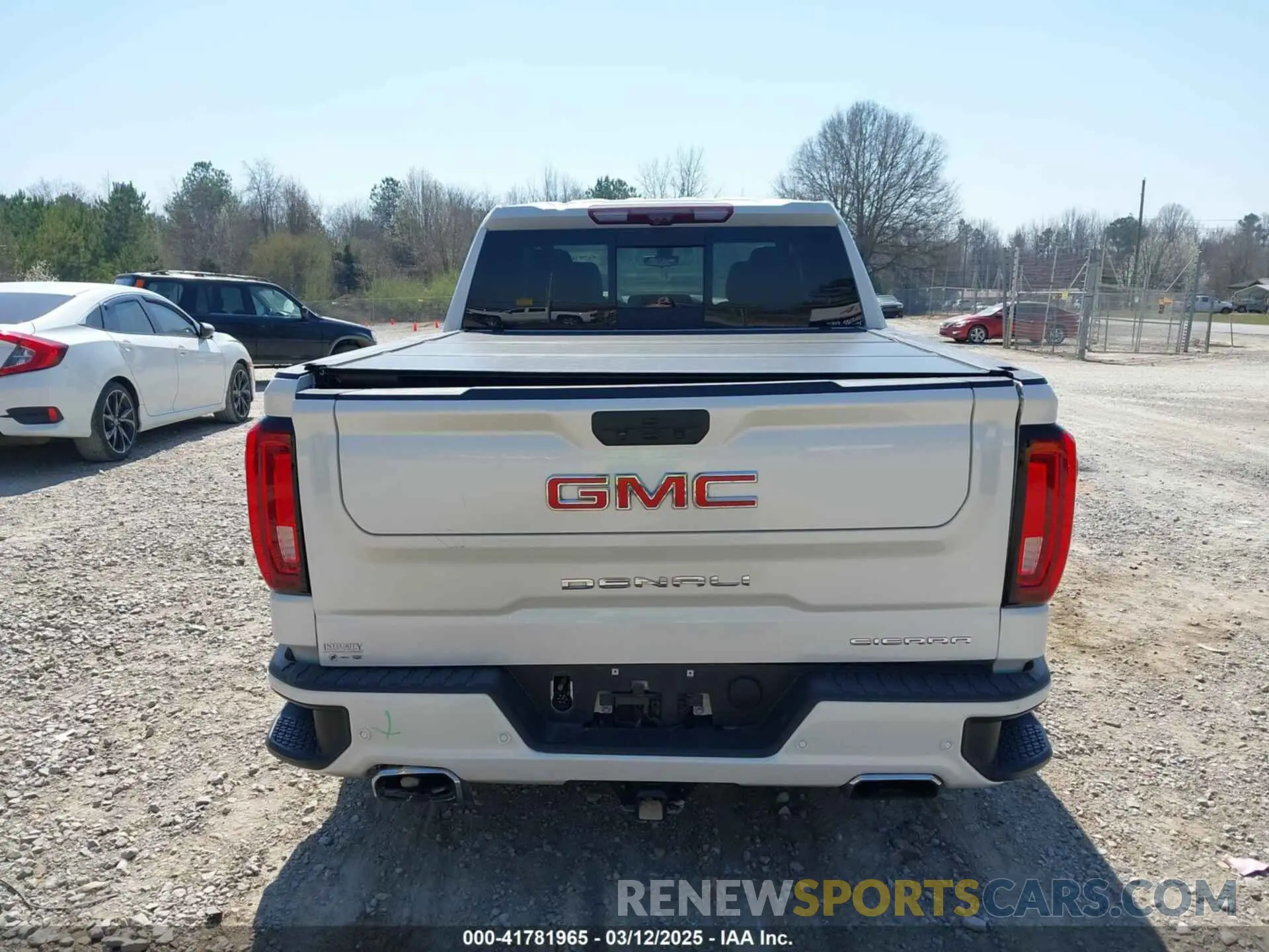 16 Photograph of a damaged car 3GTU9FEL6MG344432 GMC SIERRA 1500 2021