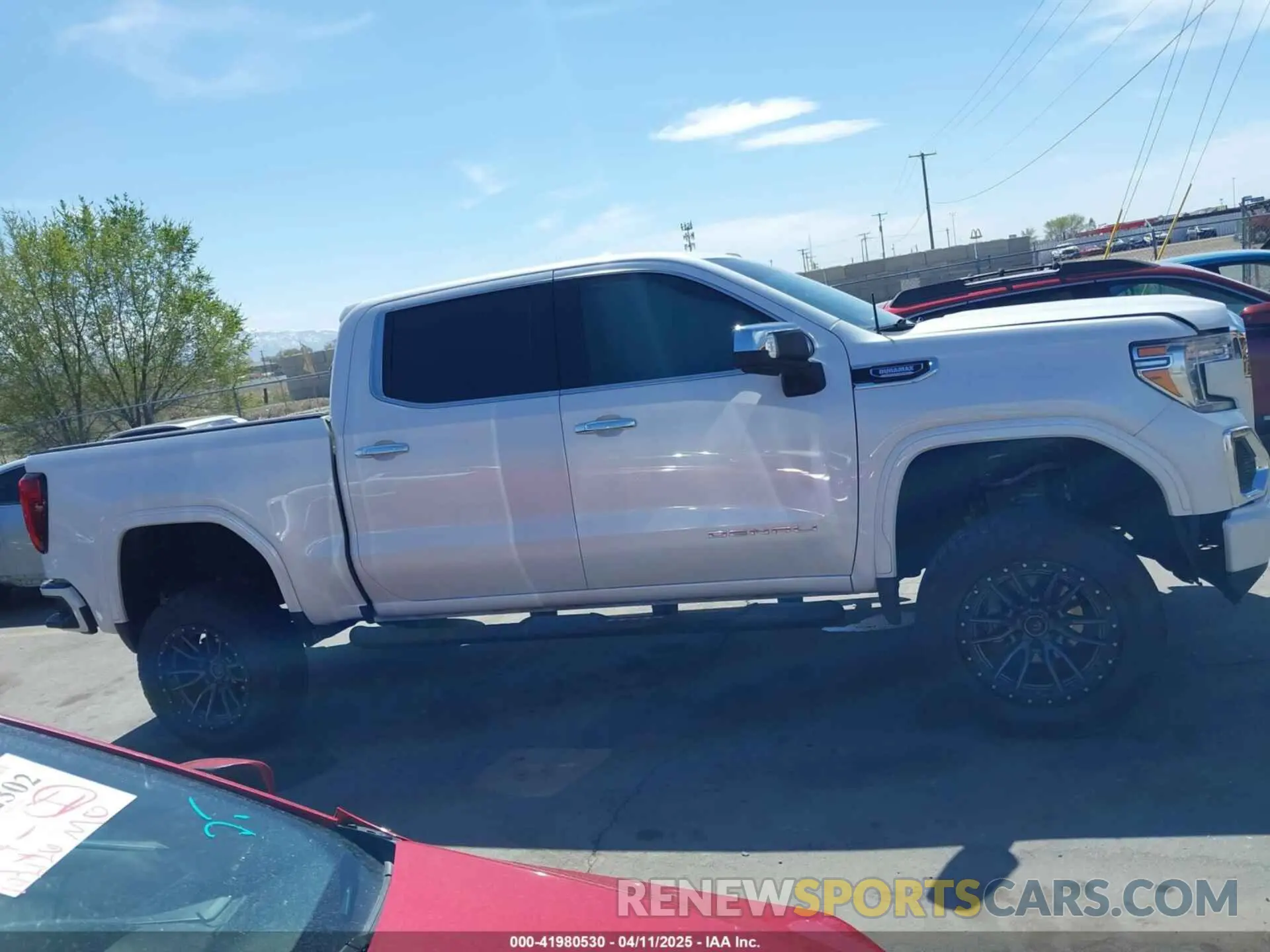 13 Photograph of a damaged car 3GTU9FET7MG422796 GMC SIERRA 1500 2021