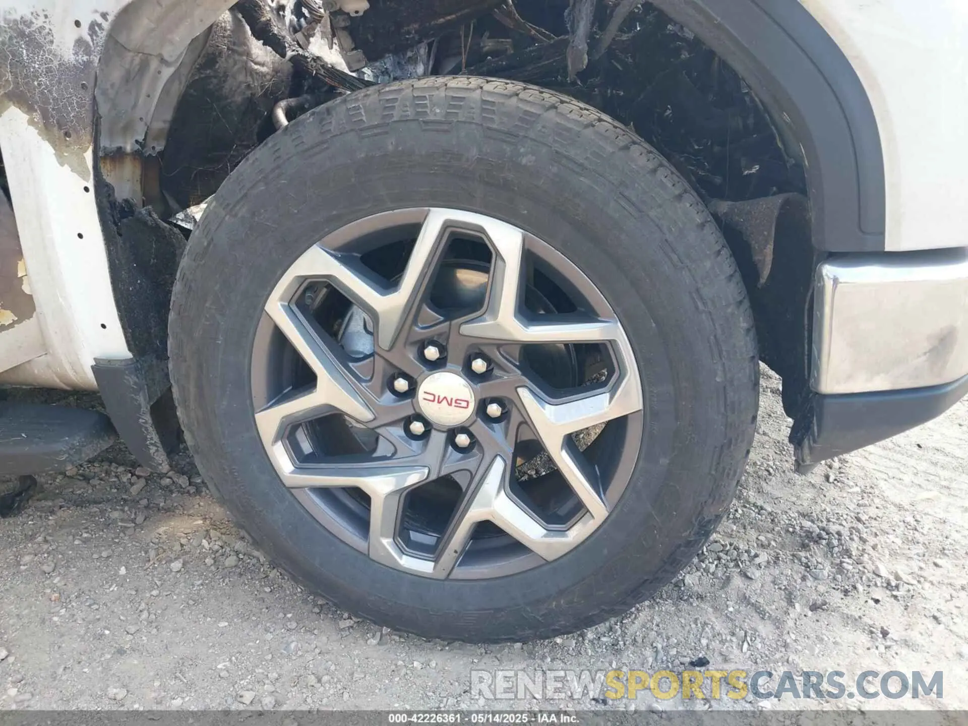 11 Фотография поврежденного автомобиля 1GTUUDED4NZ634939 GMC SIERRA 1500 2022