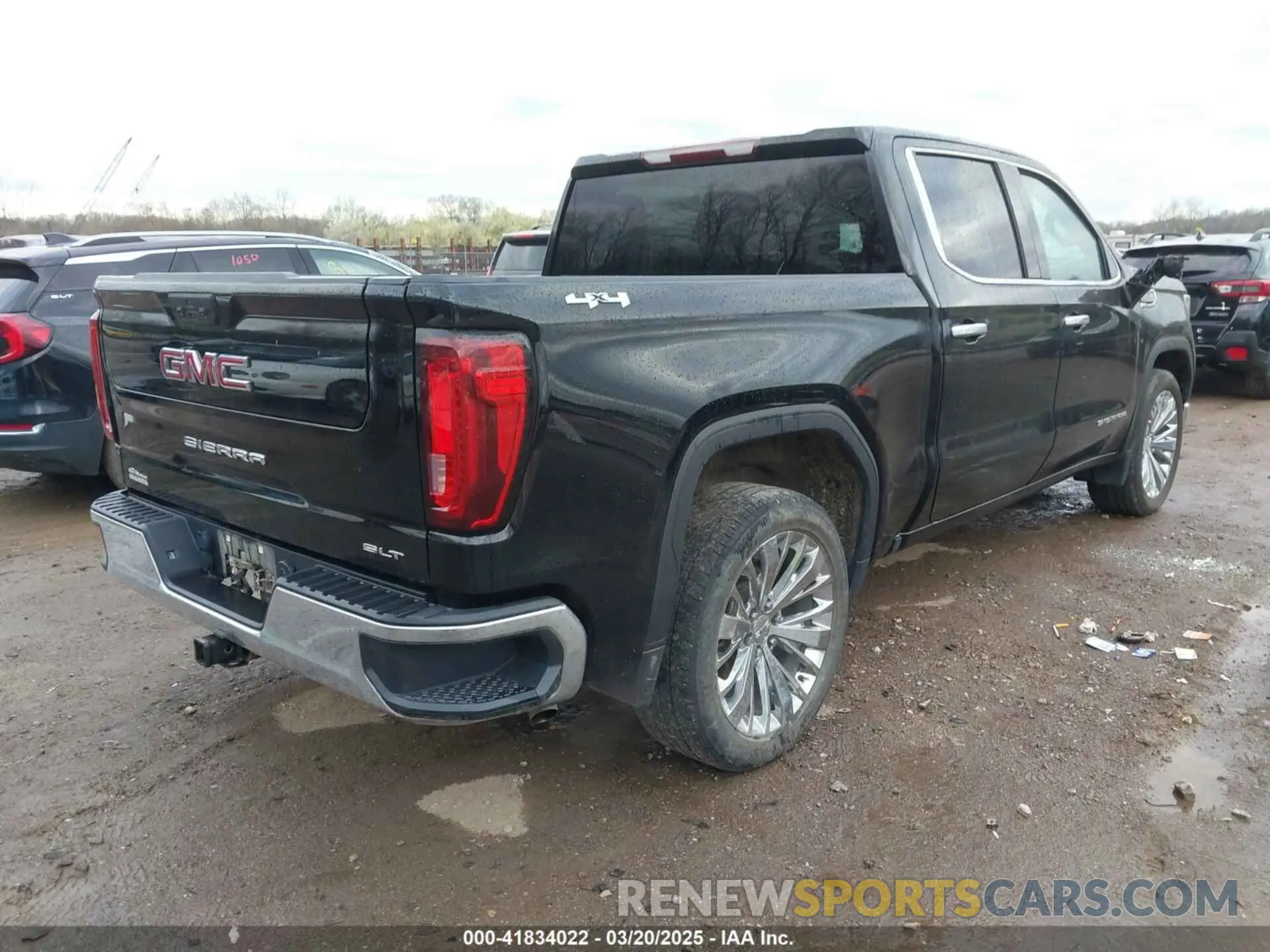 4 Photograph of a damaged car 1GTUUDED5NZ622976 GMC SIERRA 1500 2022