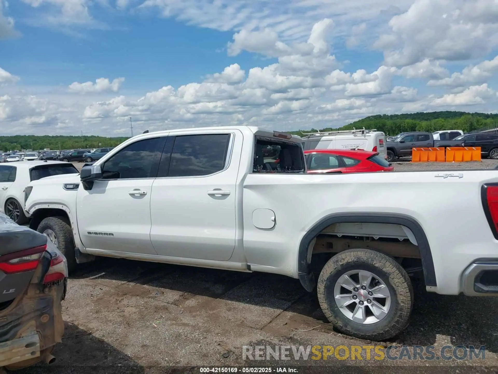 14 Фотография поврежденного автомобиля 3GTUUBET3NG543849 GMC SIERRA 1500 2022