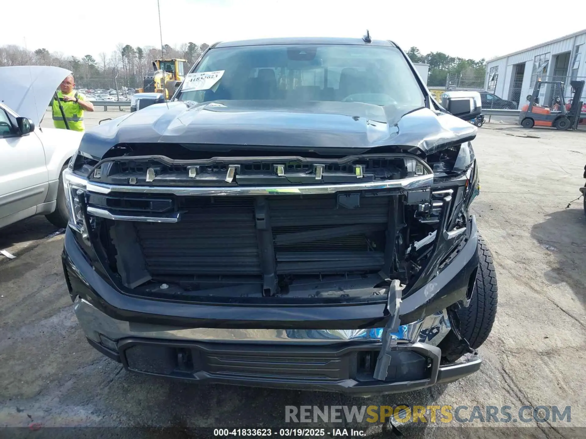 6 Photograph of a damaged car 3GTUUDED5NG606258 GMC SIERRA 1500 2022