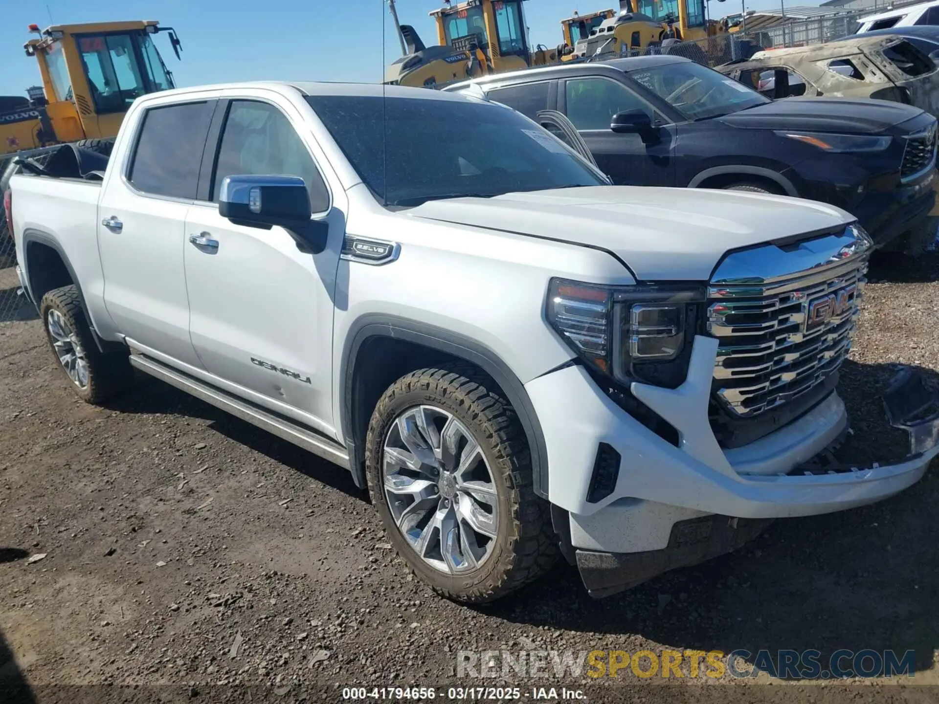 1 Photograph of a damaged car 3GTUUGED3NG682482 GMC SIERRA 1500 2022