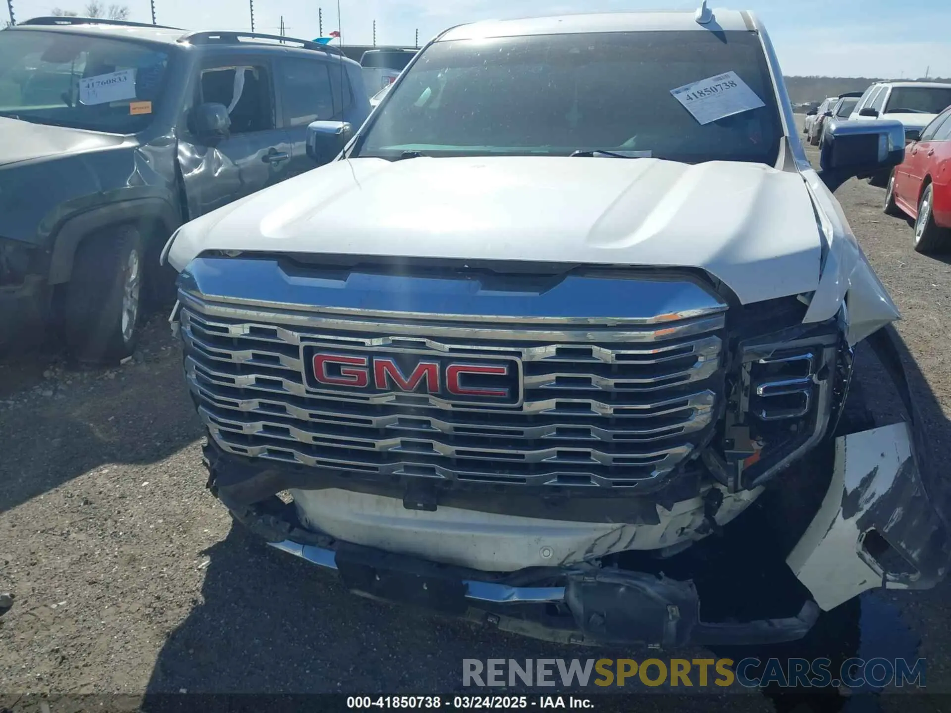 6 Photograph of a damaged car 3GTUUGET0NG599597 GMC SIERRA 1500 2022