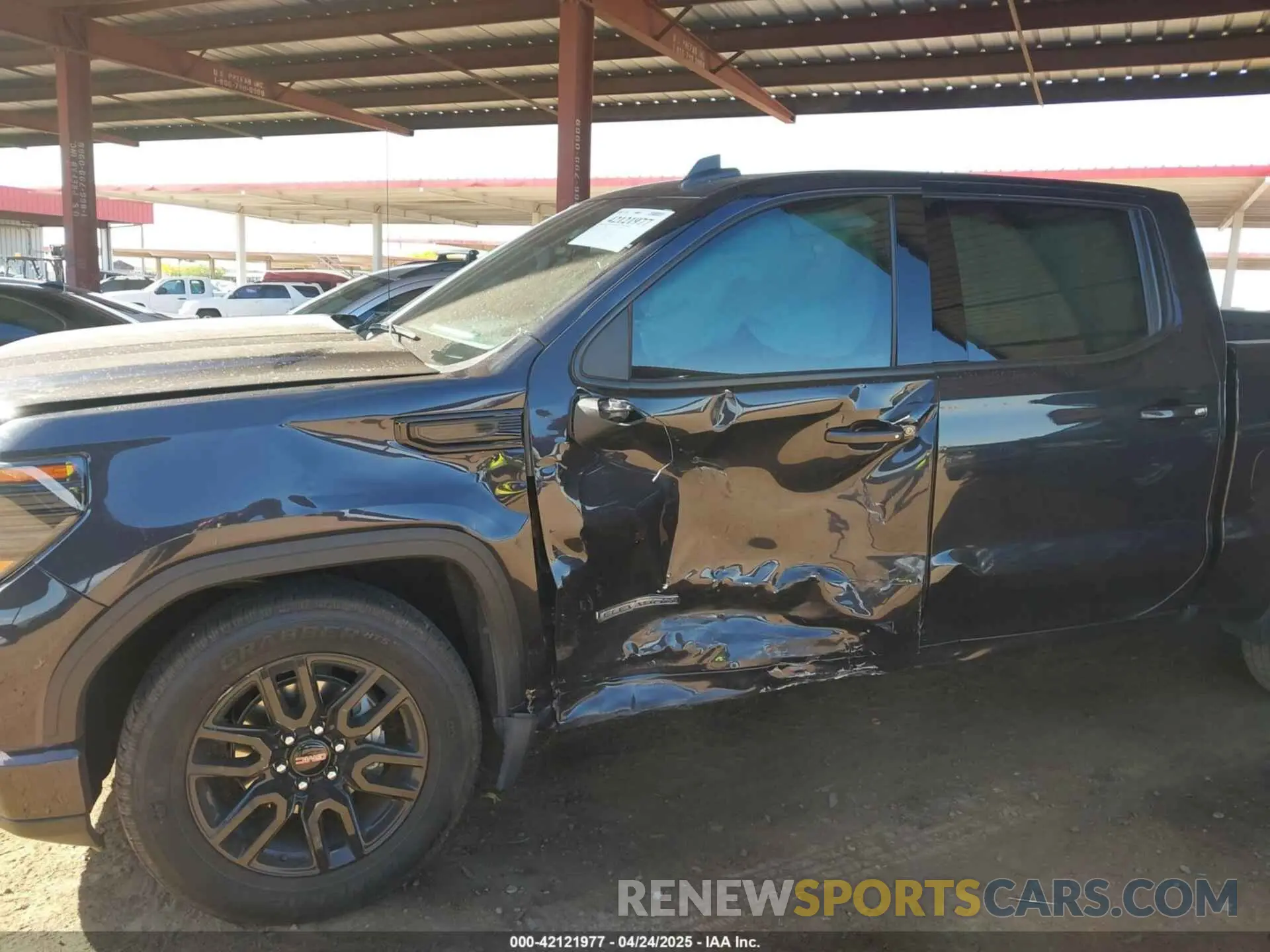 6 Photograph of a damaged car 1GTPHCEK8PZ104499 GMC SIERRA 1500 2023