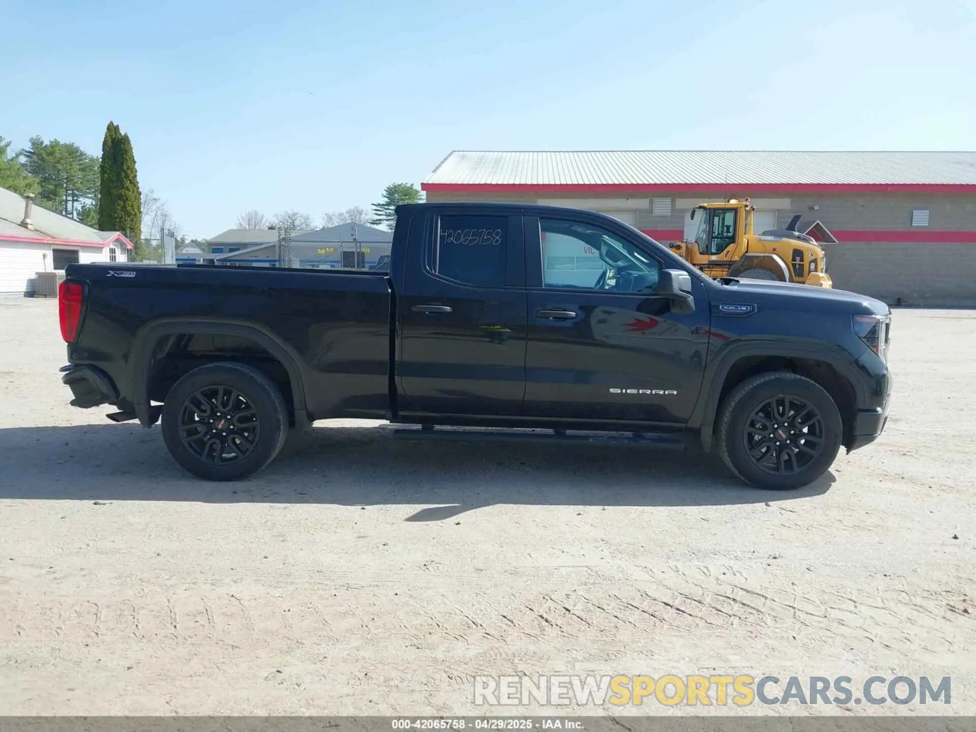13 Фотография поврежденного автомобиля 1GTRUAED5PZ313029 GMC SIERRA 1500 2023