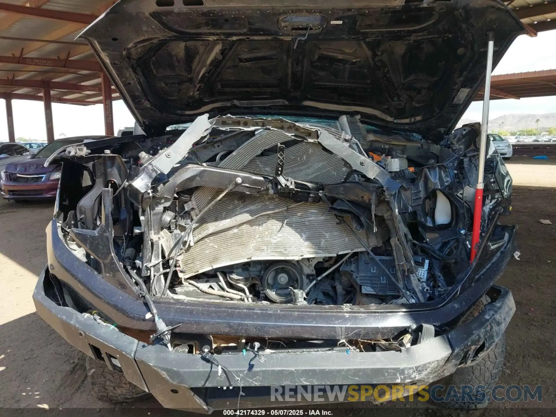 10 Photograph of a damaged car 1GTUUCED7PZ123982 GMC SIERRA 1500 2023